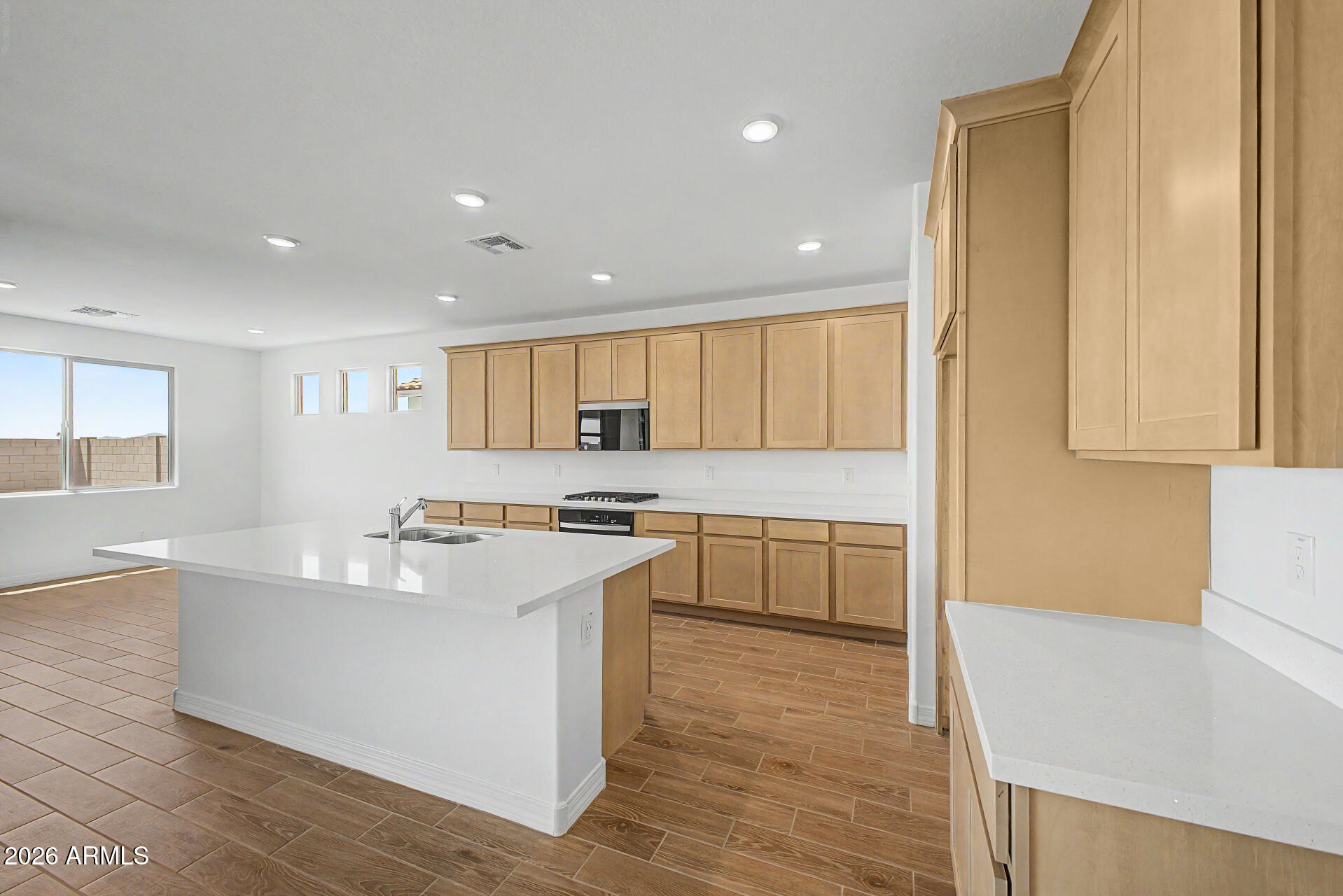 17453 W SAGUARO VISTA Drive