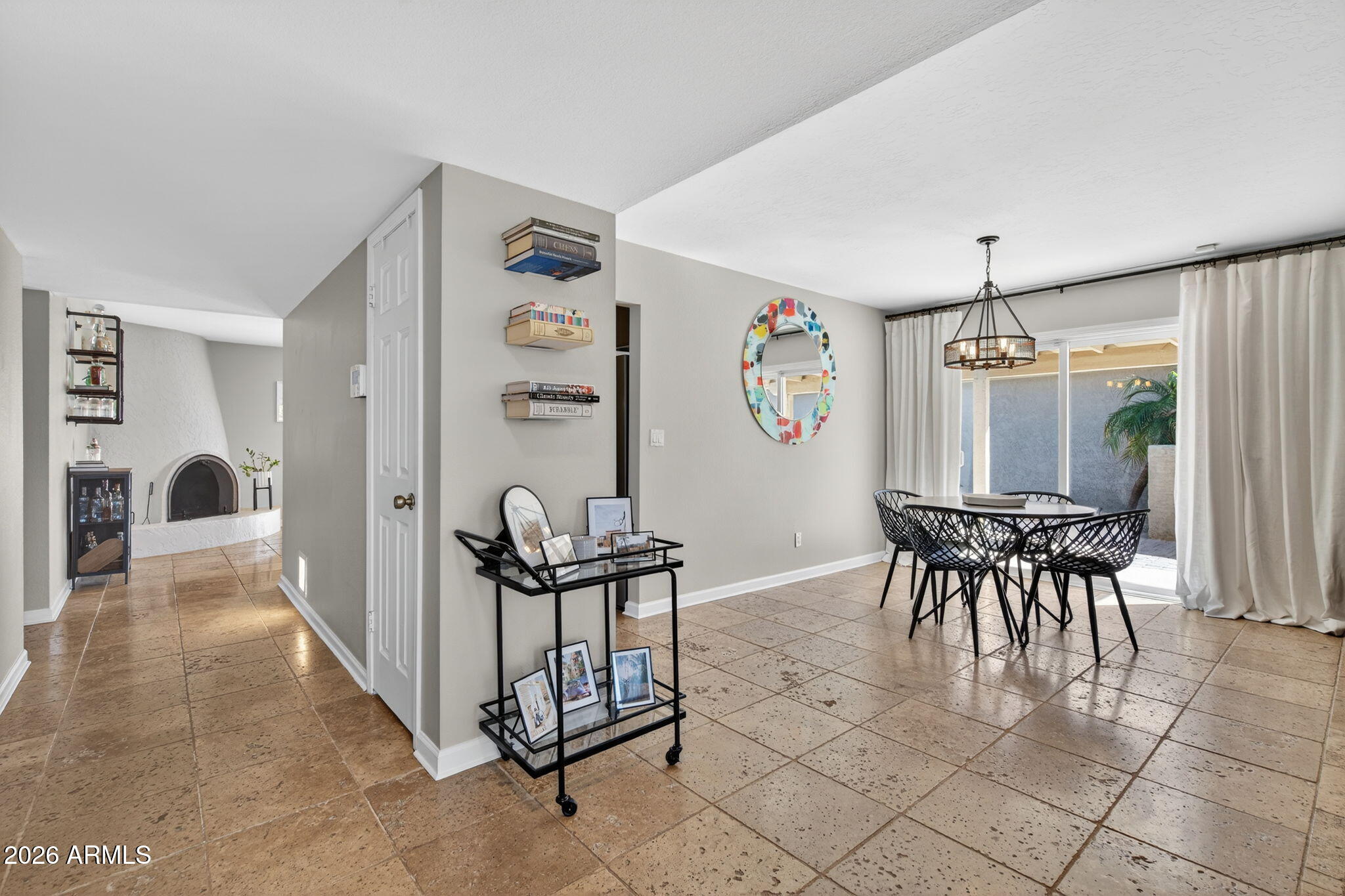 7817 N VIA DEL MUNDO --