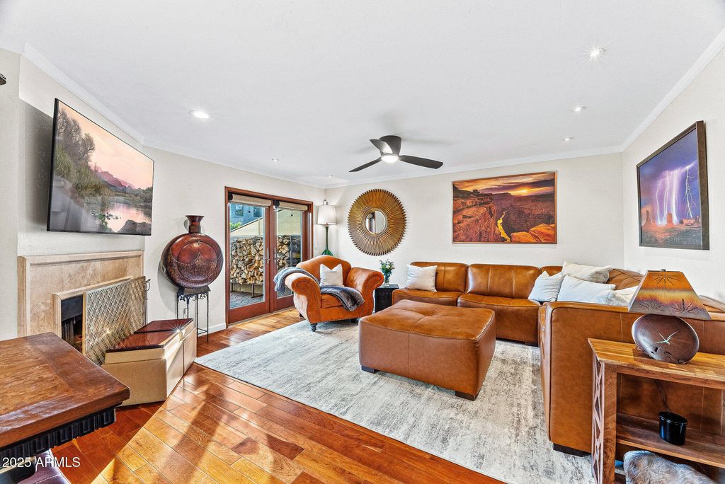 Photo of 6159 E Indian School Road #104, Scottsdale, AZ 85251 (MLS # 6946995)