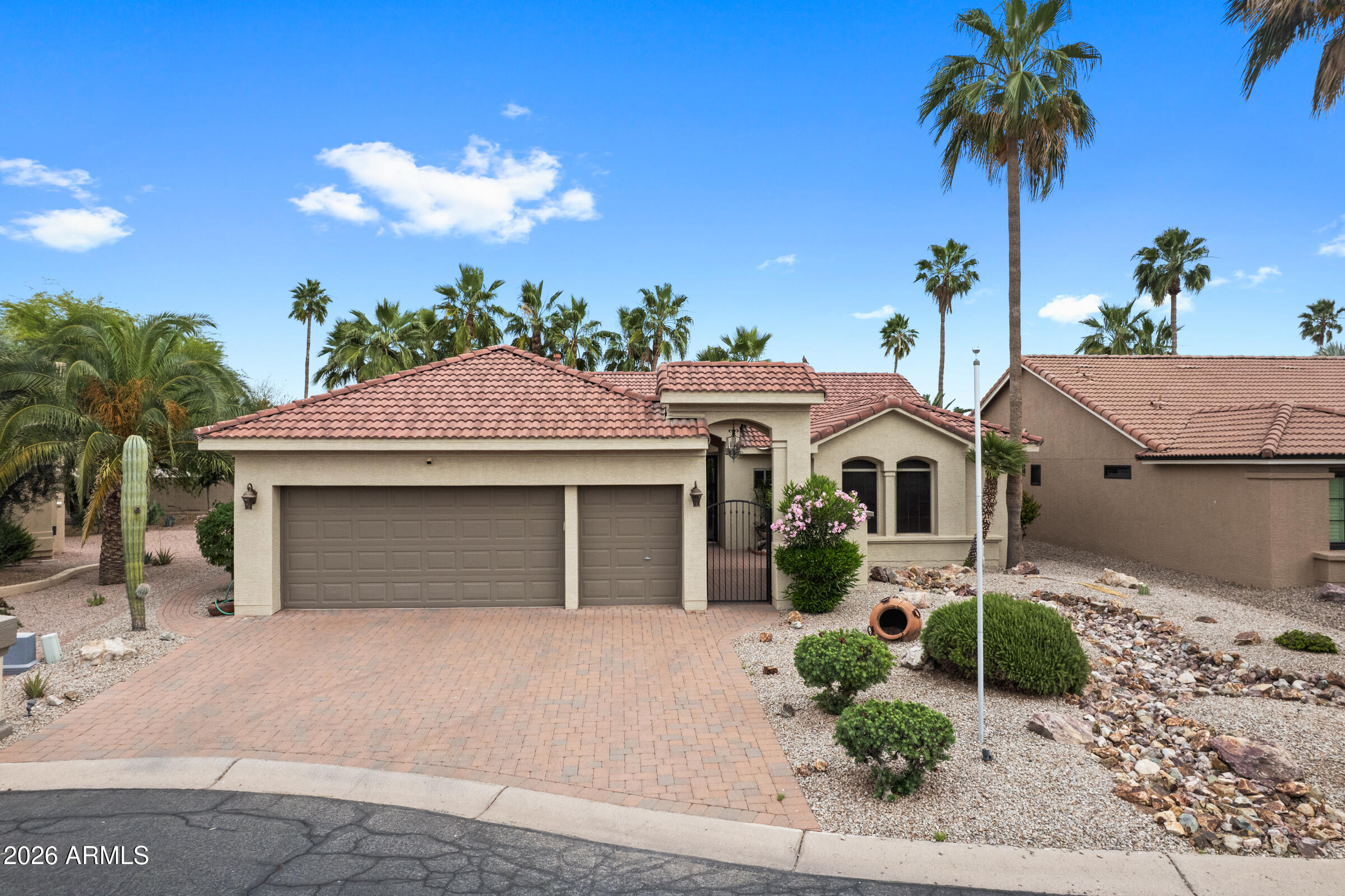 SUN LAKES - Residential