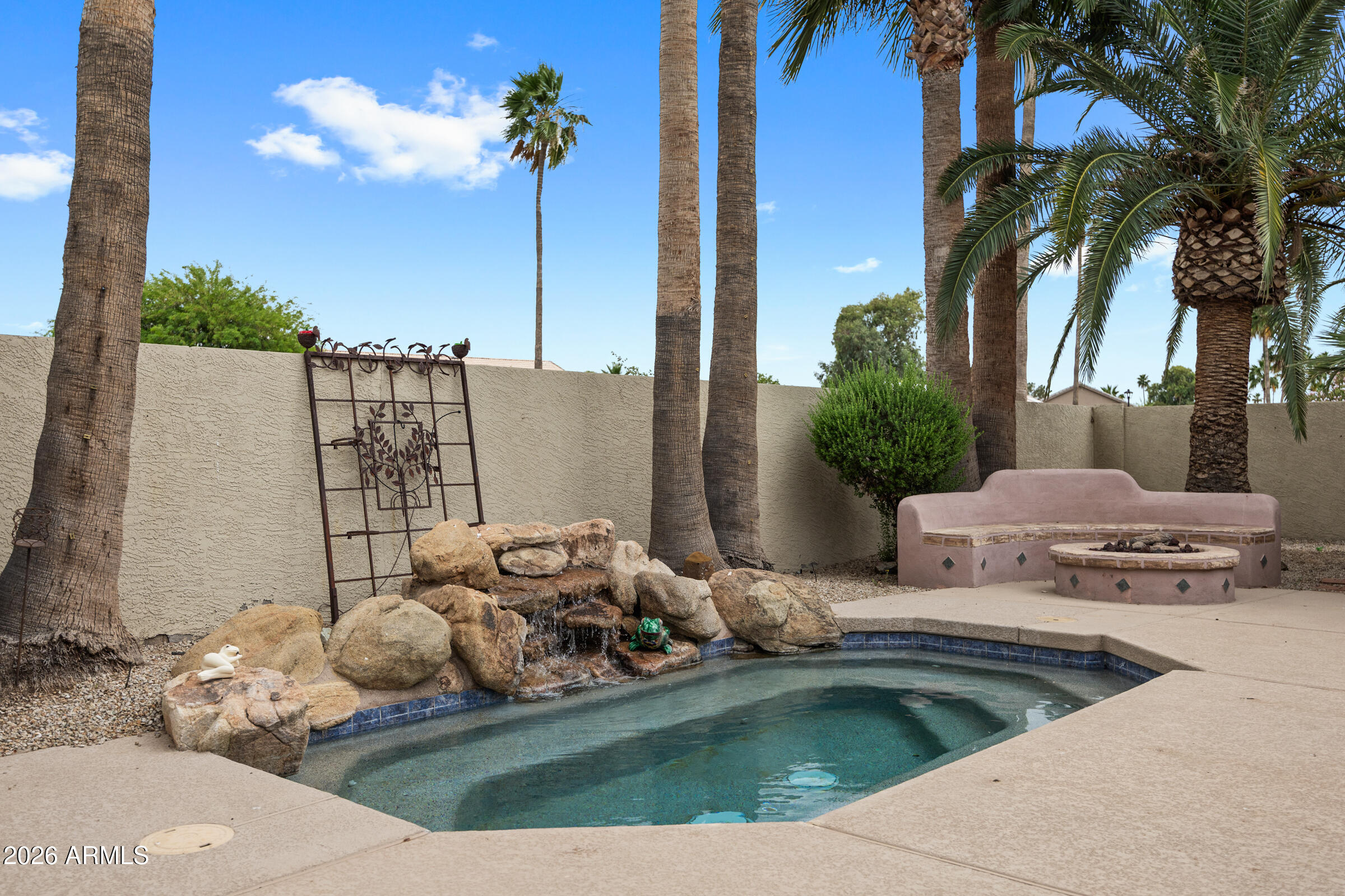 SUN LAKES - Residential