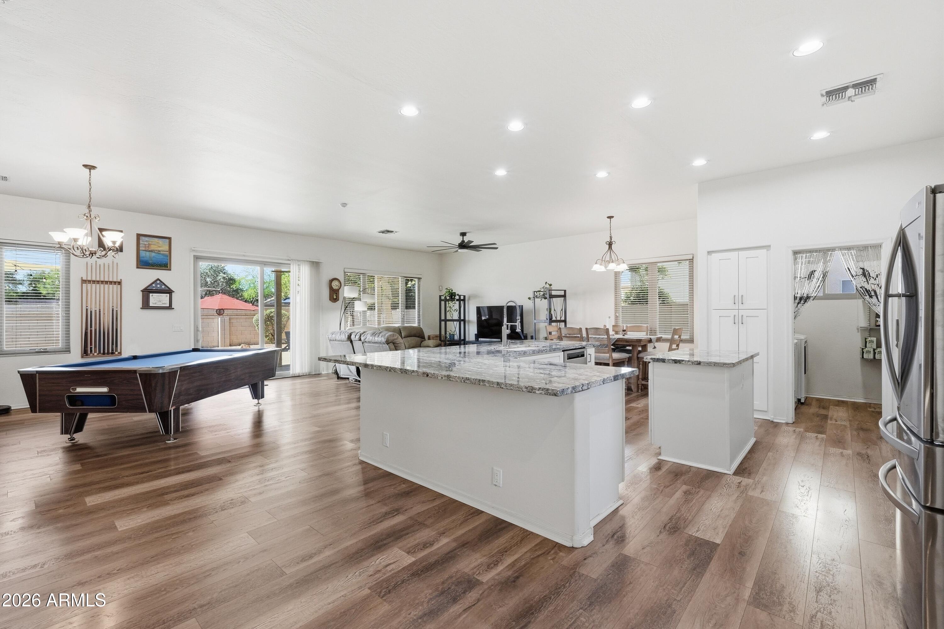 11203 W Cottonwood Lane