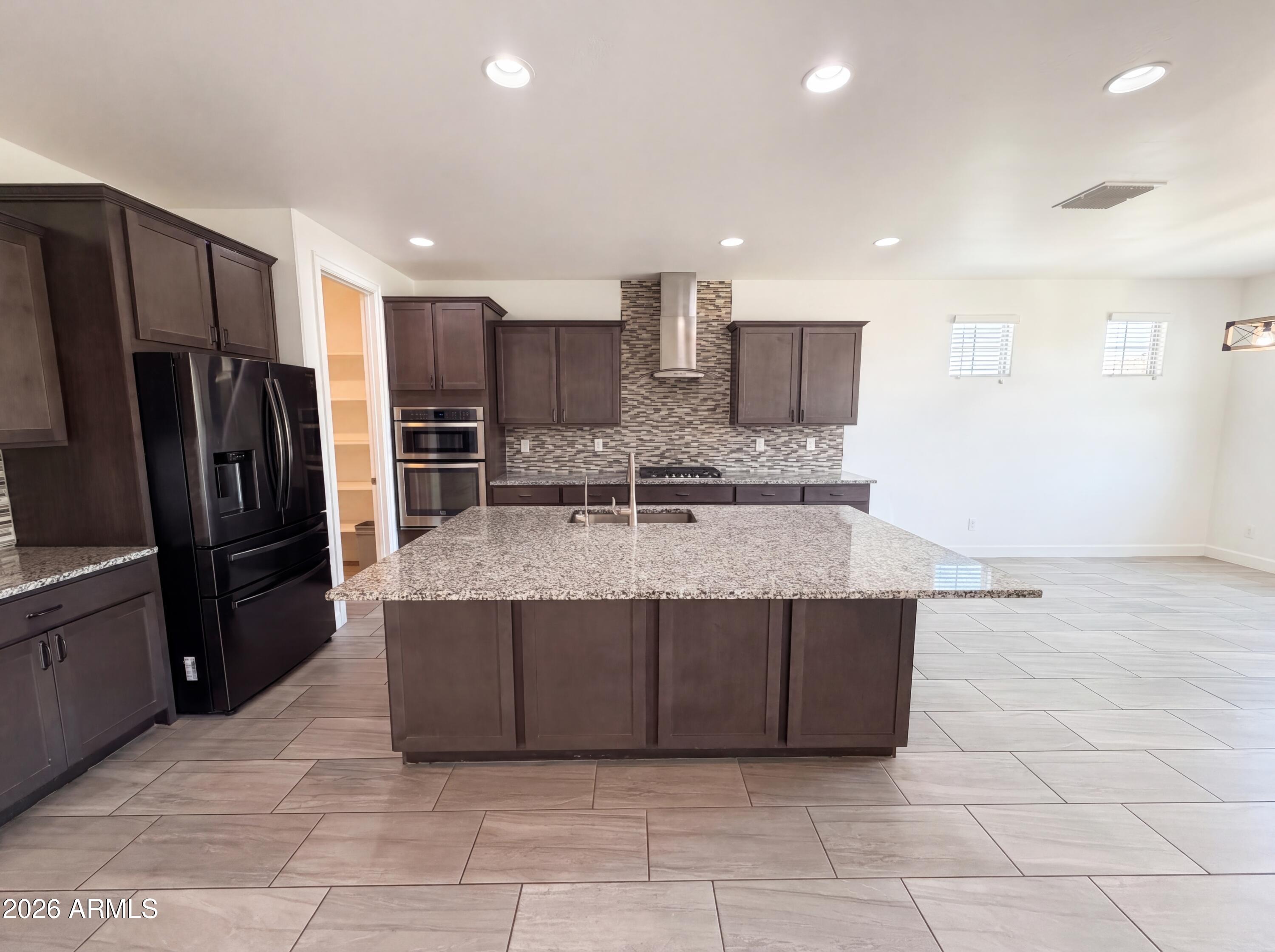 15257 S 182ND Lane