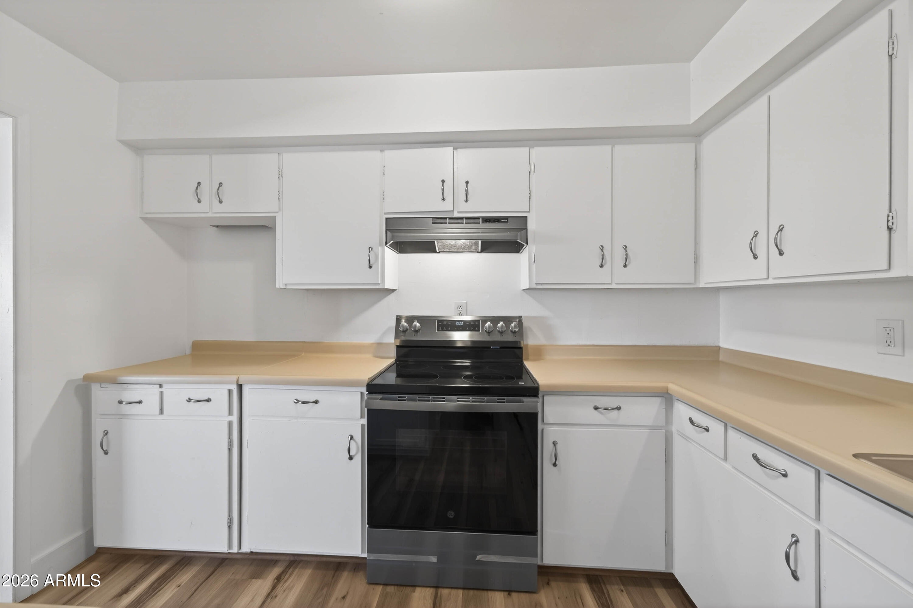 2443 N CALLE QUARTO --