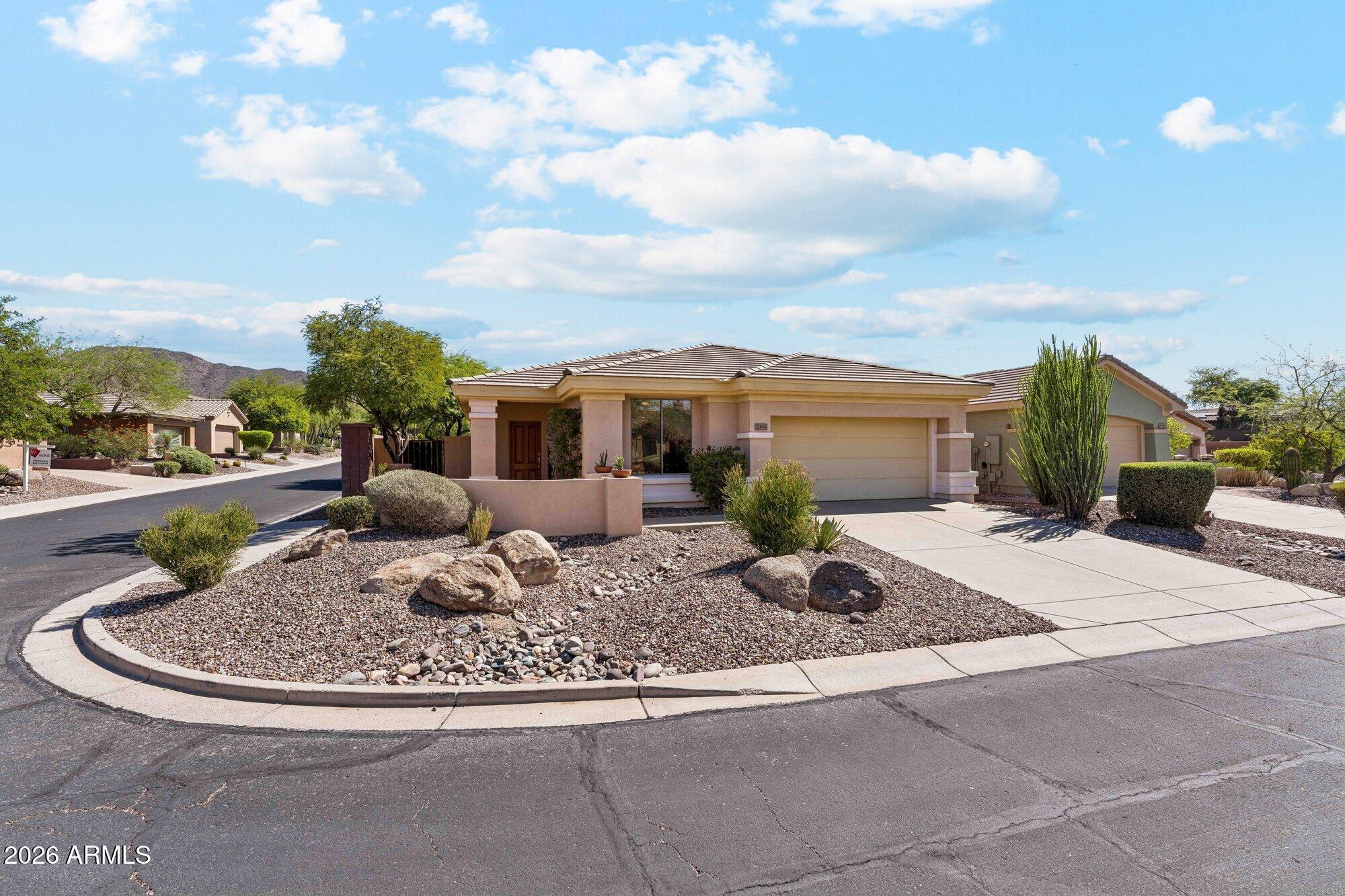 2154 W VALHALLA Court