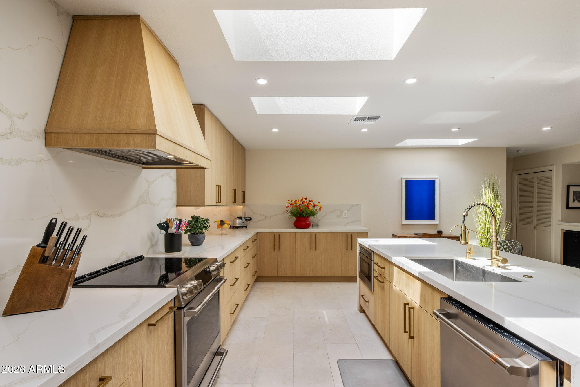 8083 E Via Del Valle --