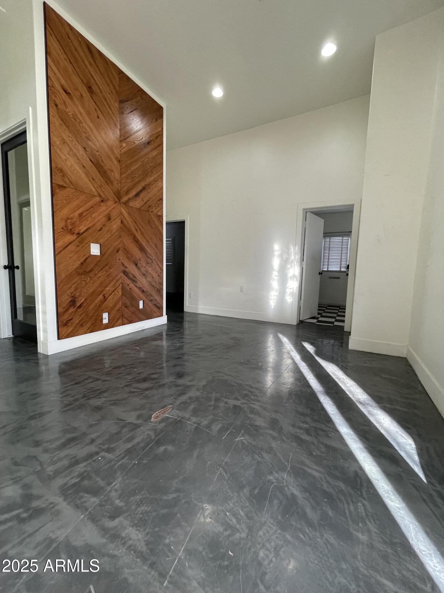 MESA ARIZONA - Commercial Lease