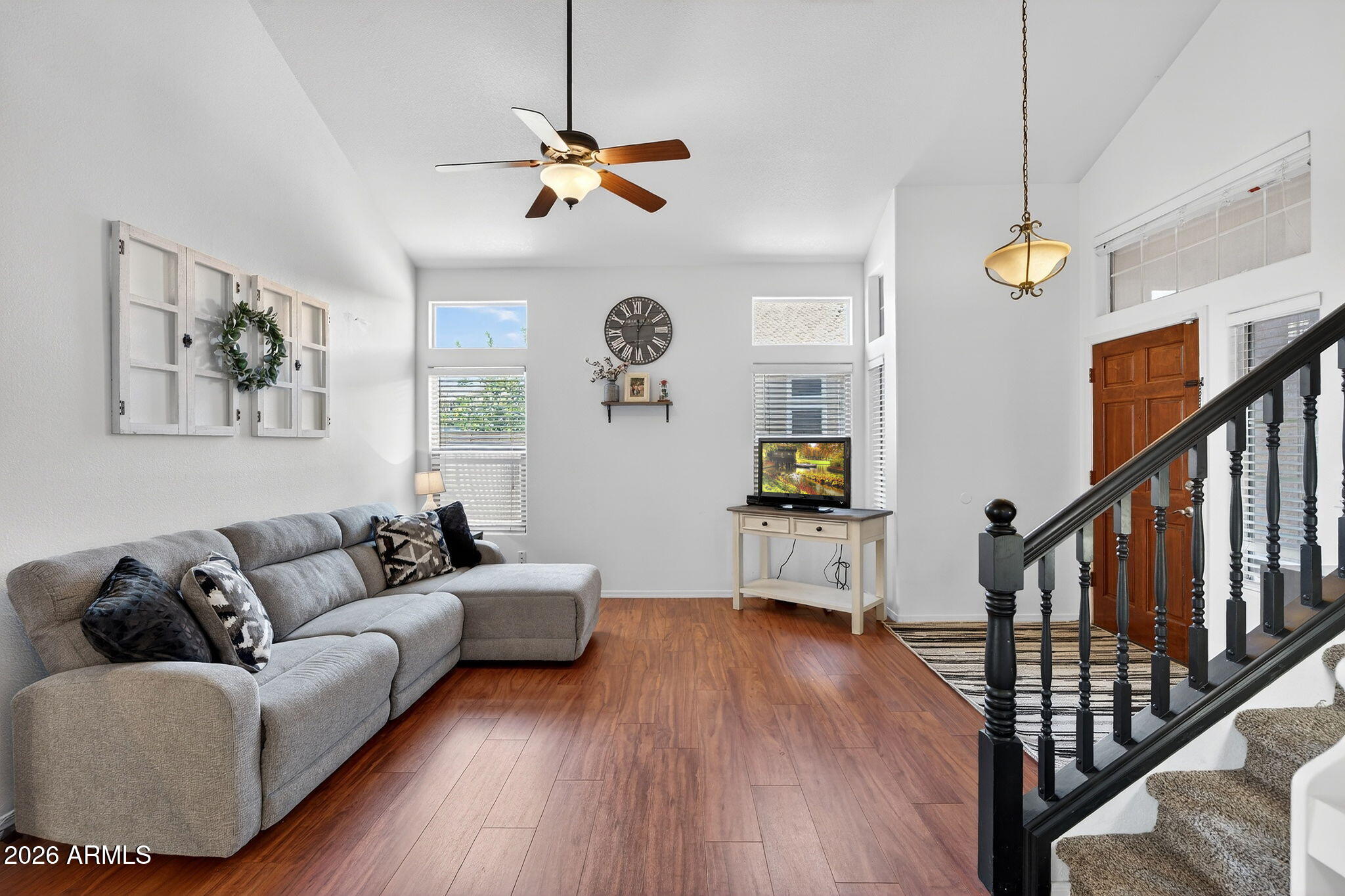 4719 E ROCKLEDGE Road