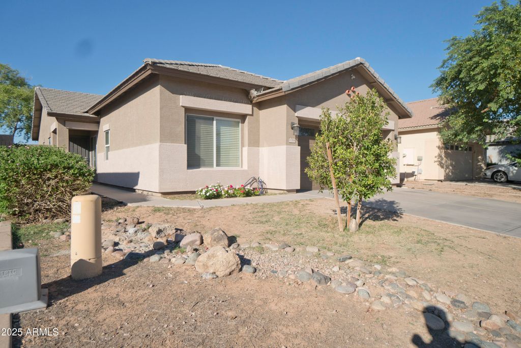 Photo of 11566 W Jefferson Street, Avondale, AZ 85323 (MLS # 6938756)