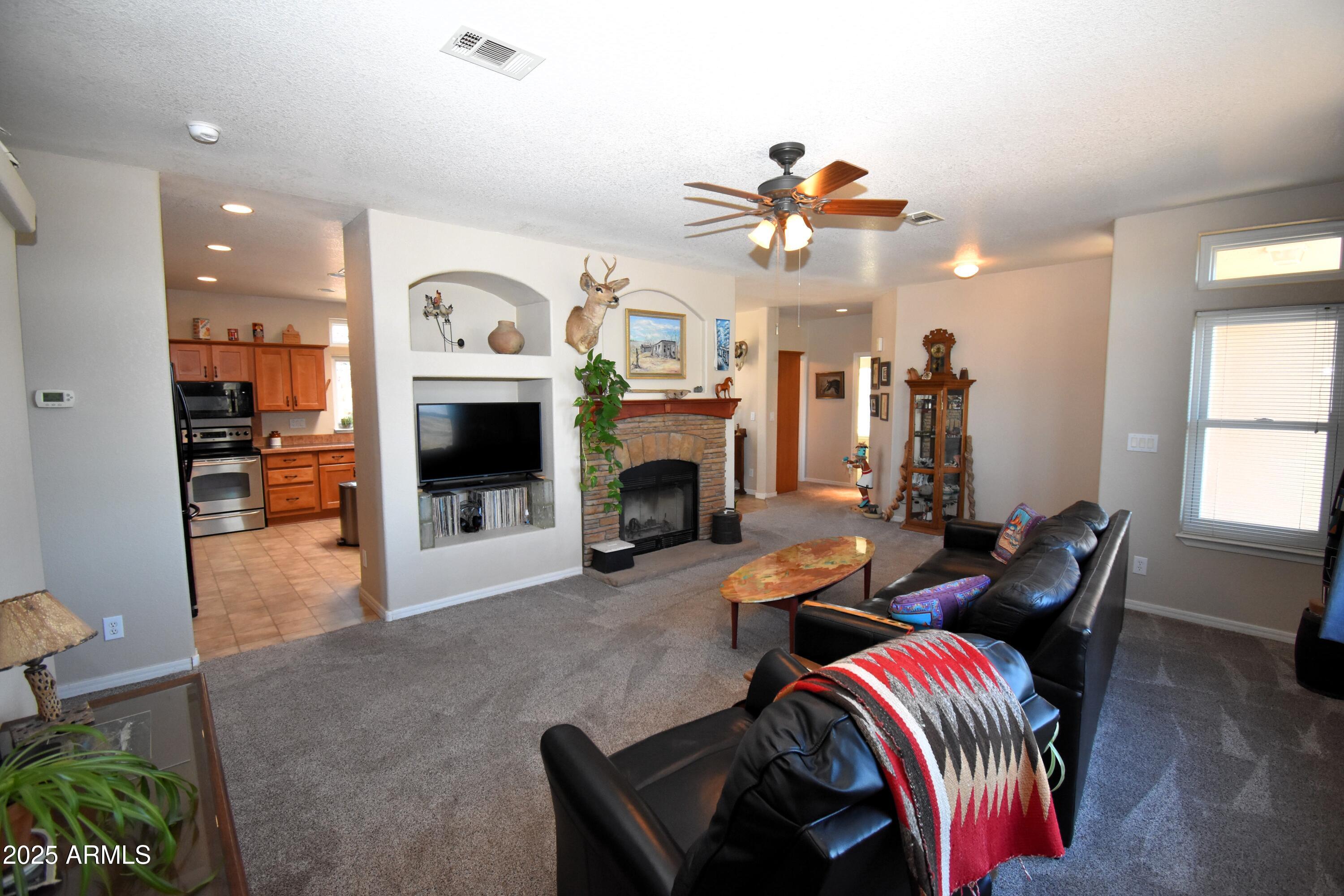 4665 N Lazy Lariat Lane