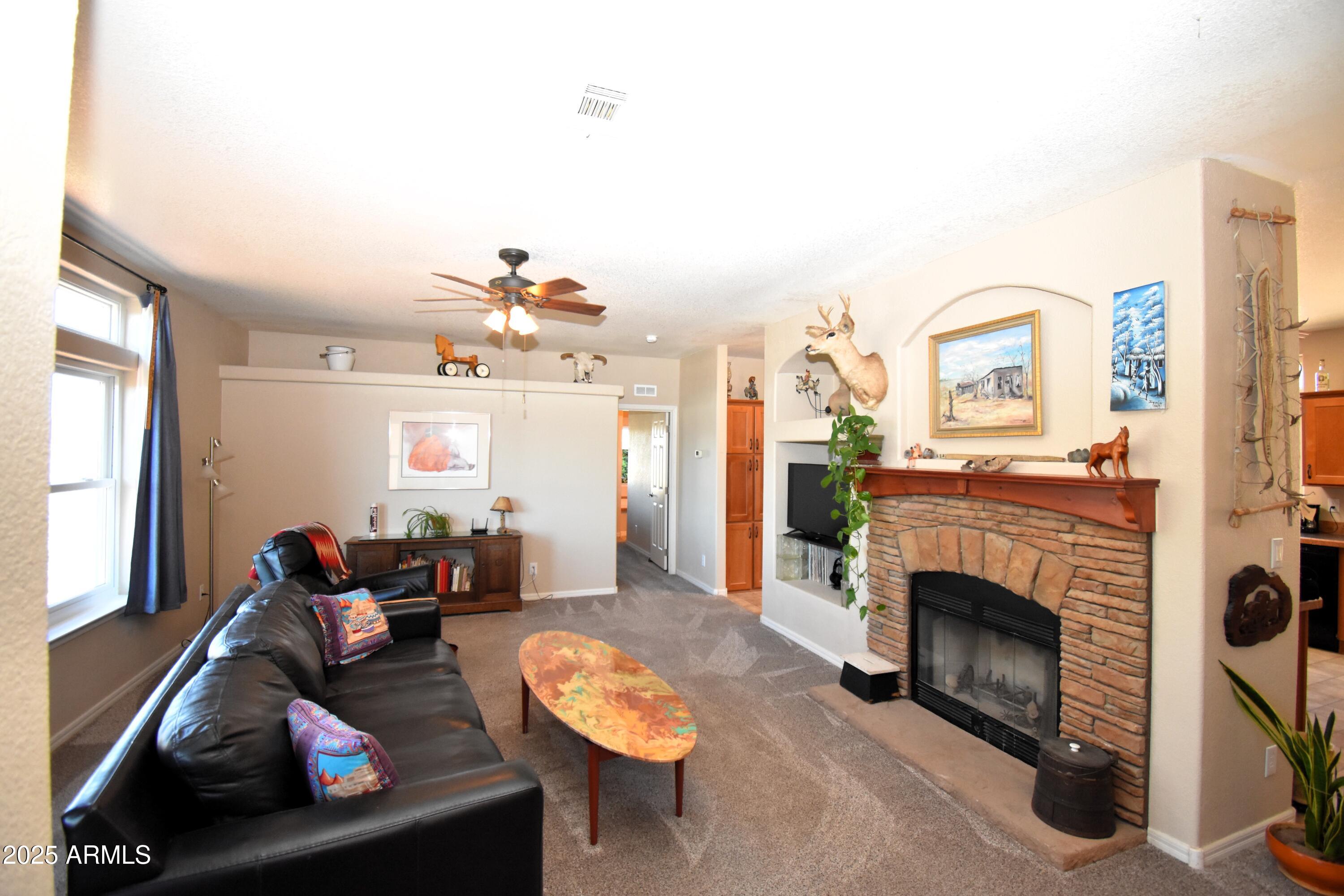 4665 N Lazy Lariat Lane