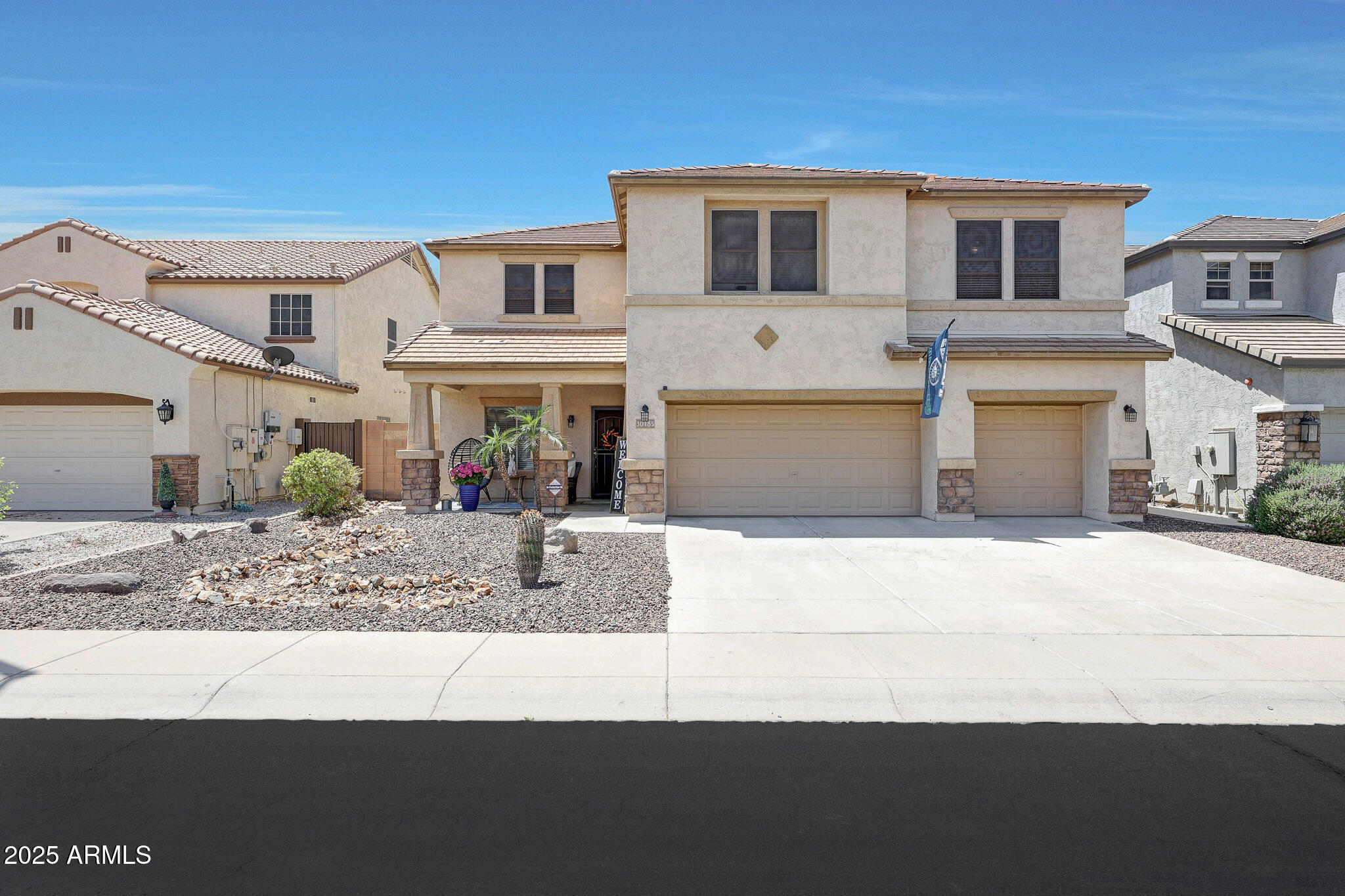 30185 W FLOWER Street