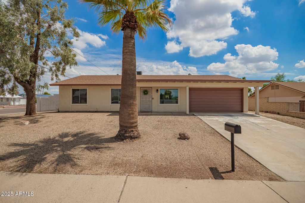 Photo of 17809 N 34th Avenue, Phoenix, AZ 85053 (MLS # 6935355)