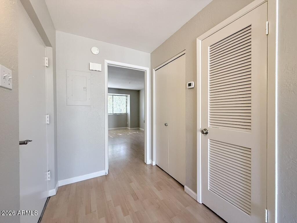 1004 E OSBORN Road E