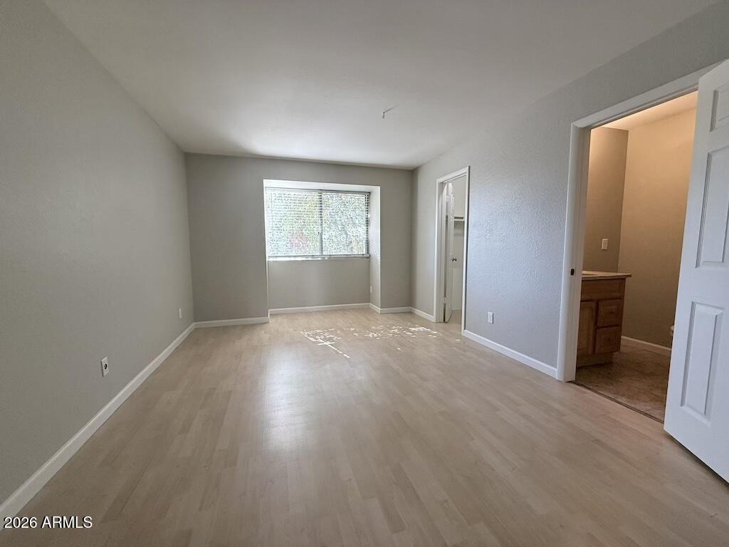 1004 E OSBORN Road E