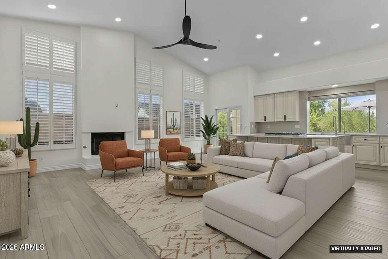 12092 E BELLA VISTA Circle