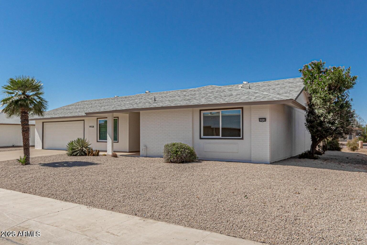 9938 W WILLOWCREEK Circle