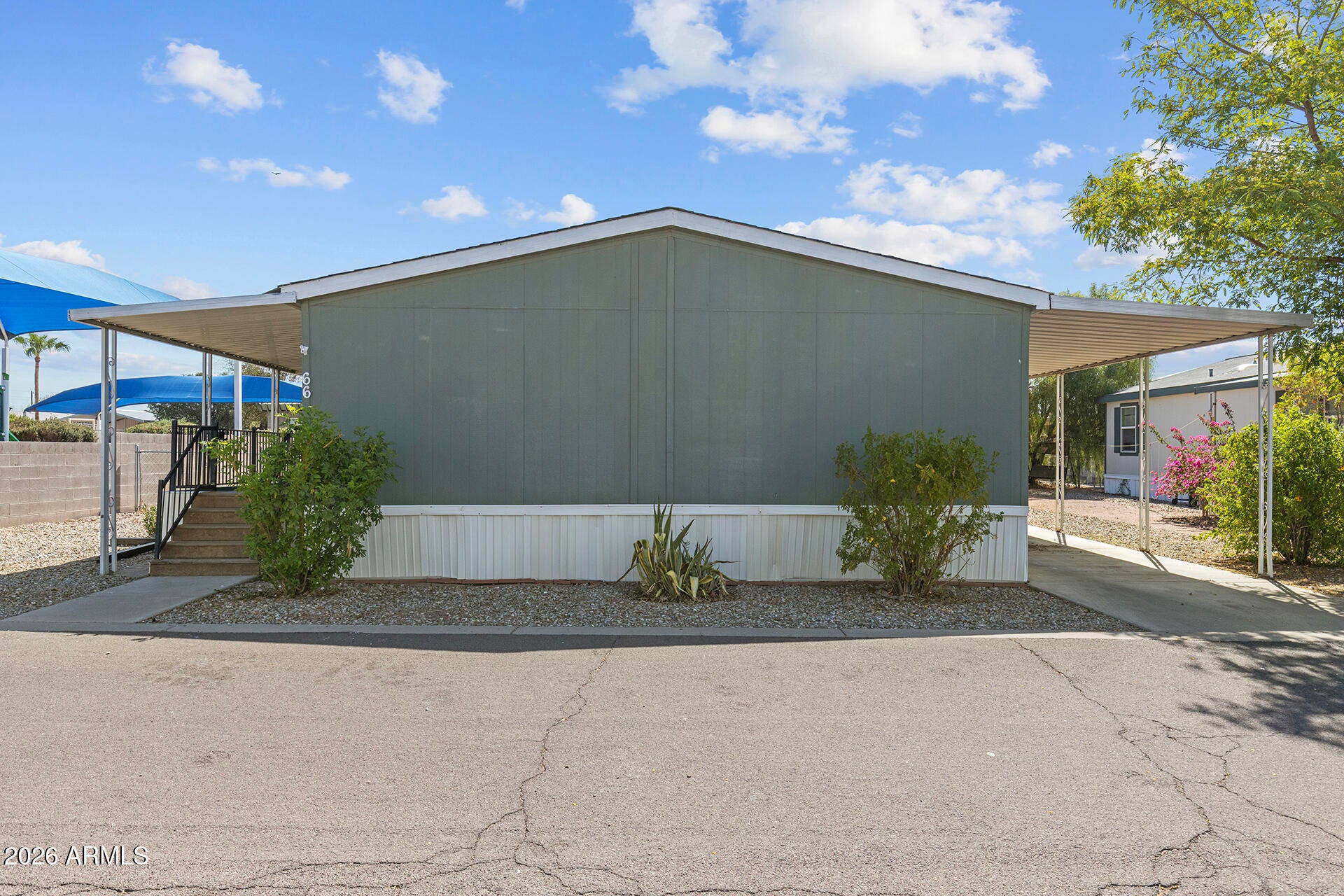 2200 N DELAWARE Drive 66