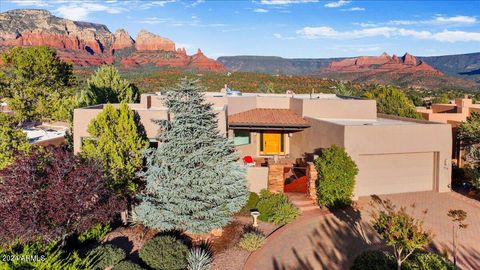 308 CALLE LINDA -- Sedona AZ 86336