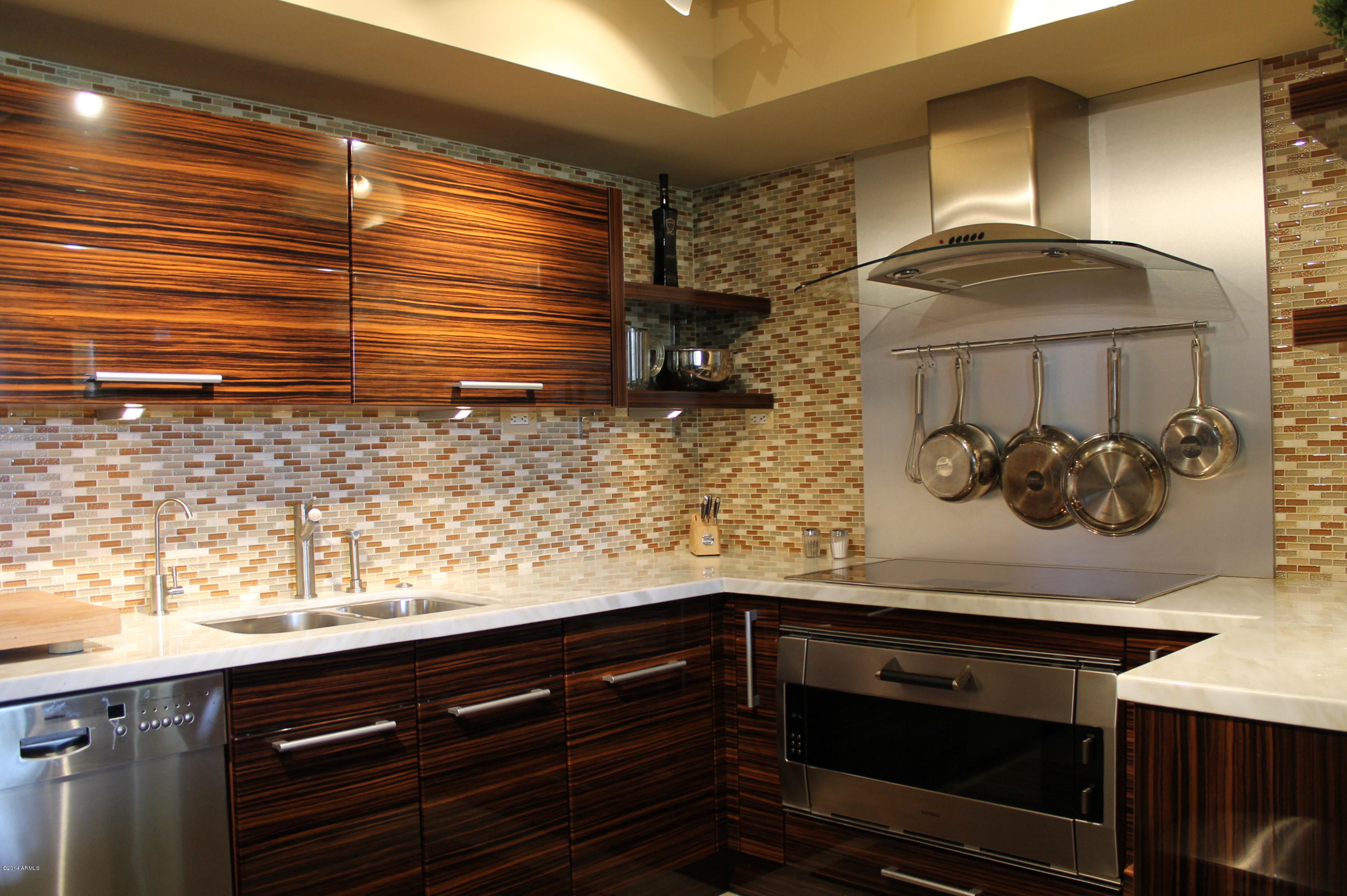 Photo 1 of 25 — 7760 E Gainey Ranch Road 6, Scottsdale, AZ 85258