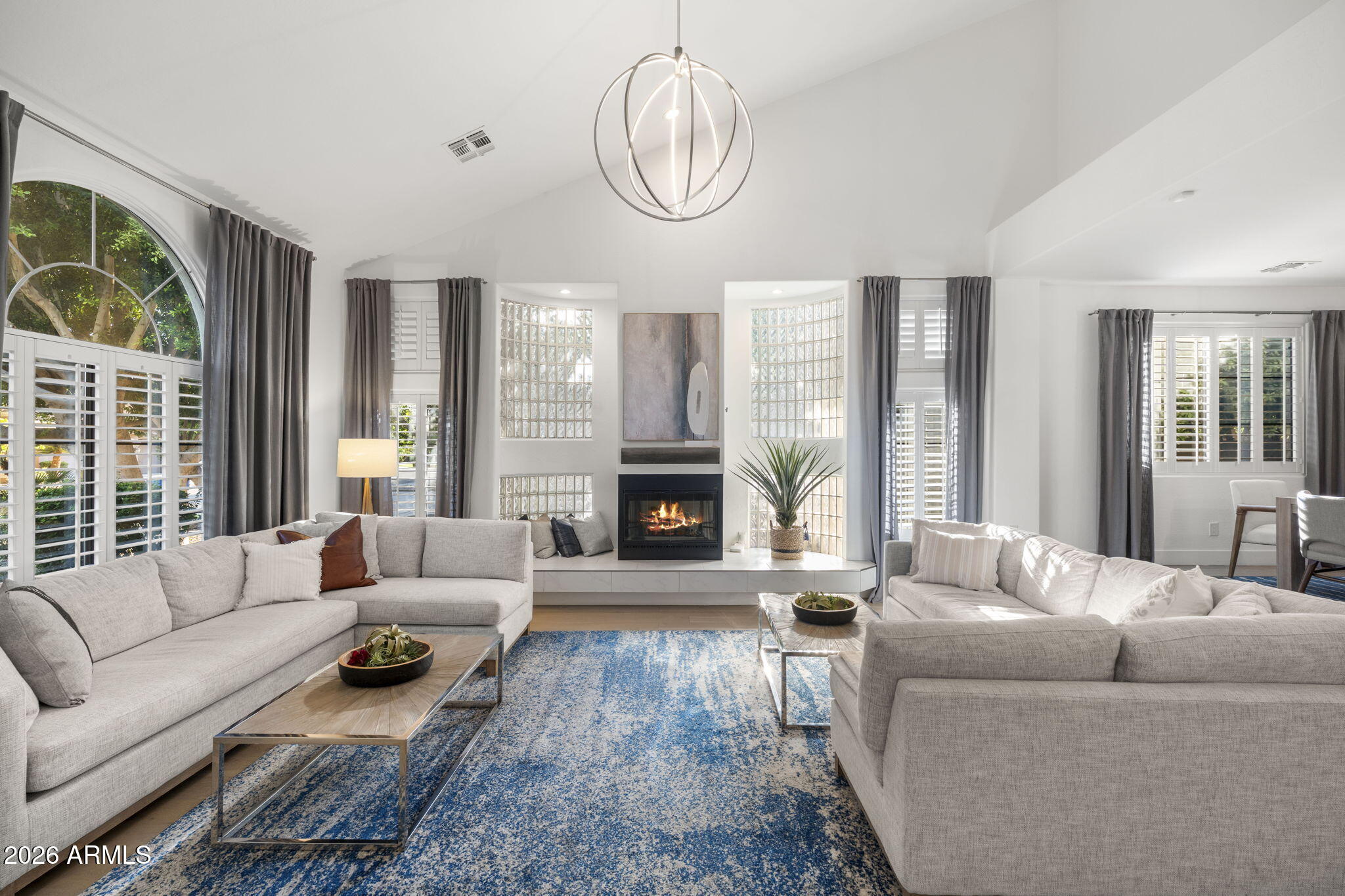 2682 W CARLA VISTA Drive