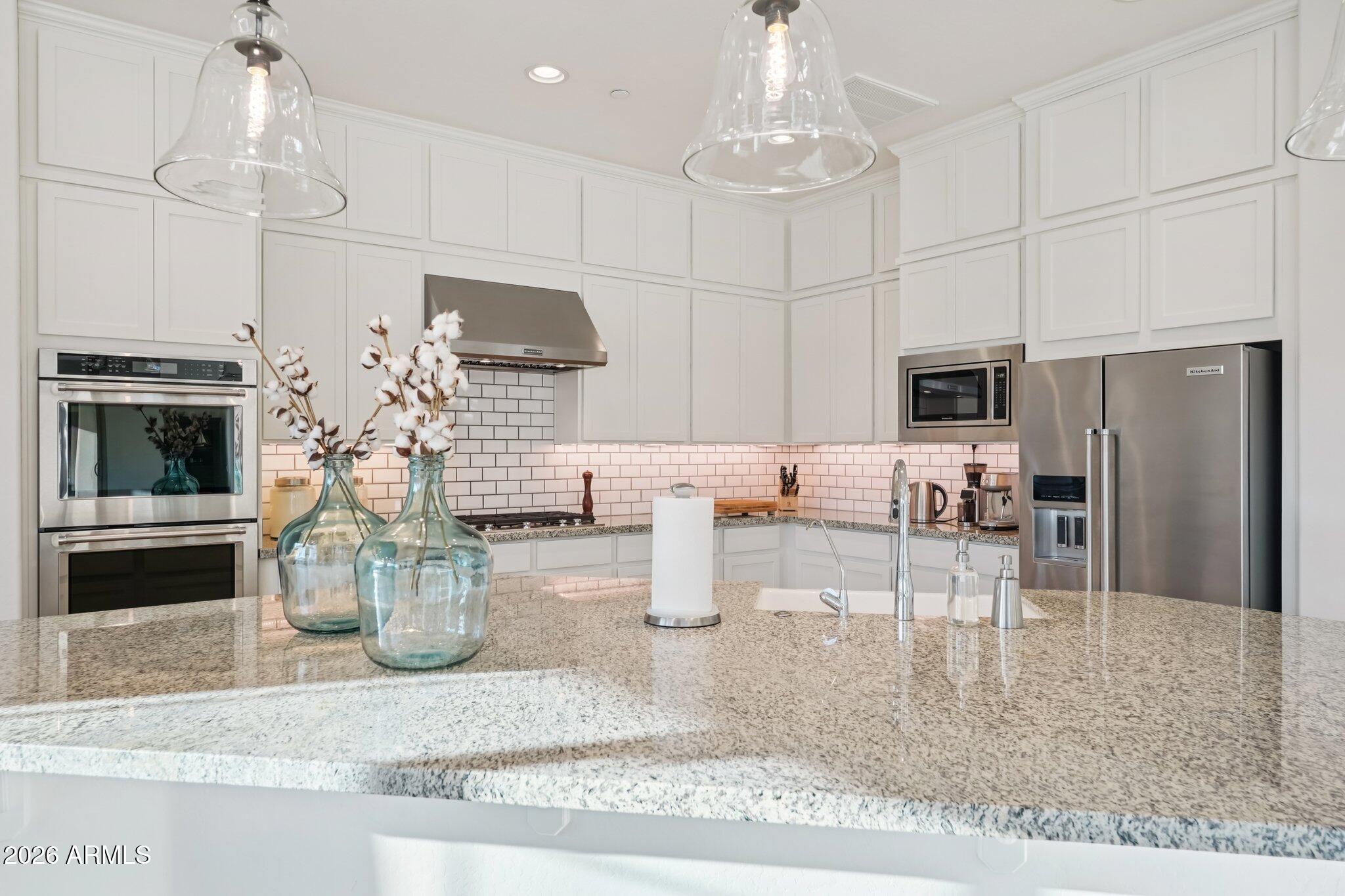 11723 W RED HAWK Drive