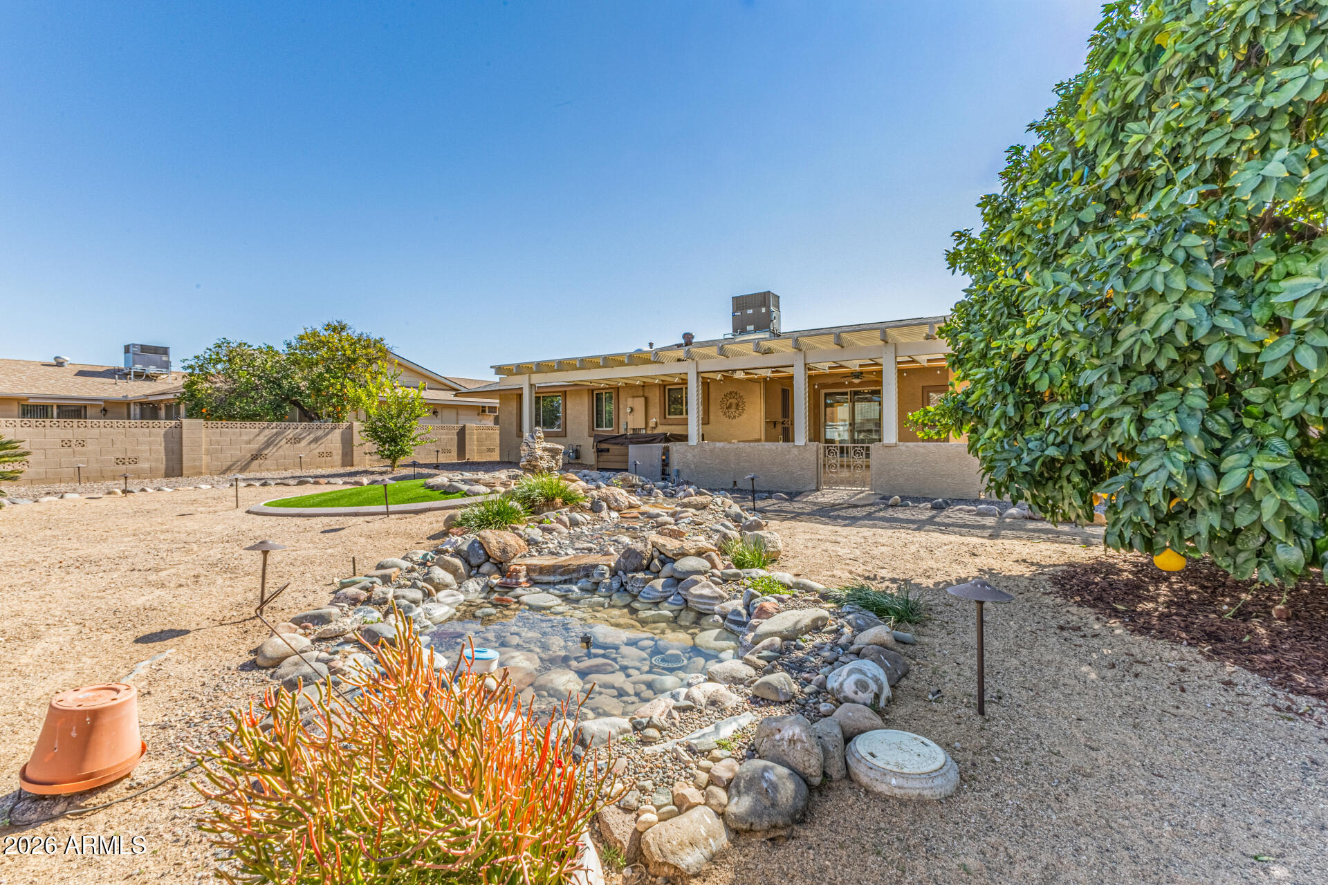 10940 W WHITE MOUNTAIN Road