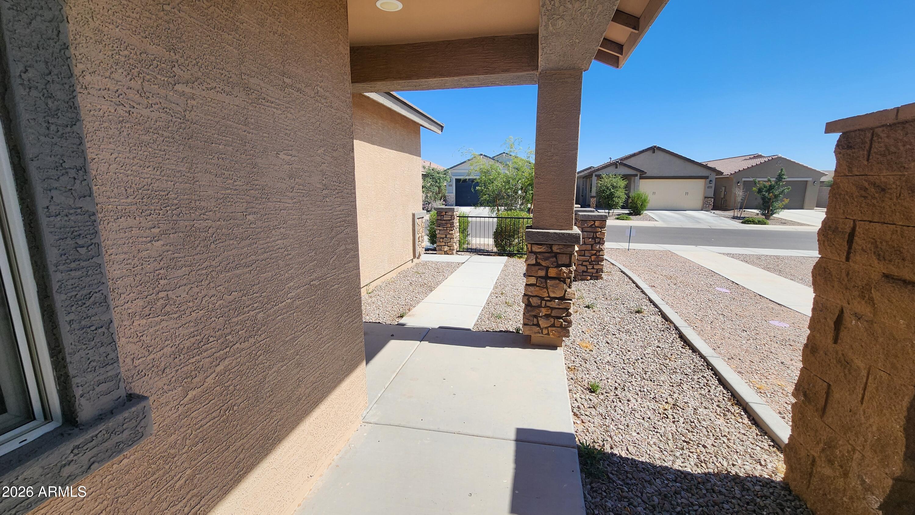 40130 W RIO LOBO Drive