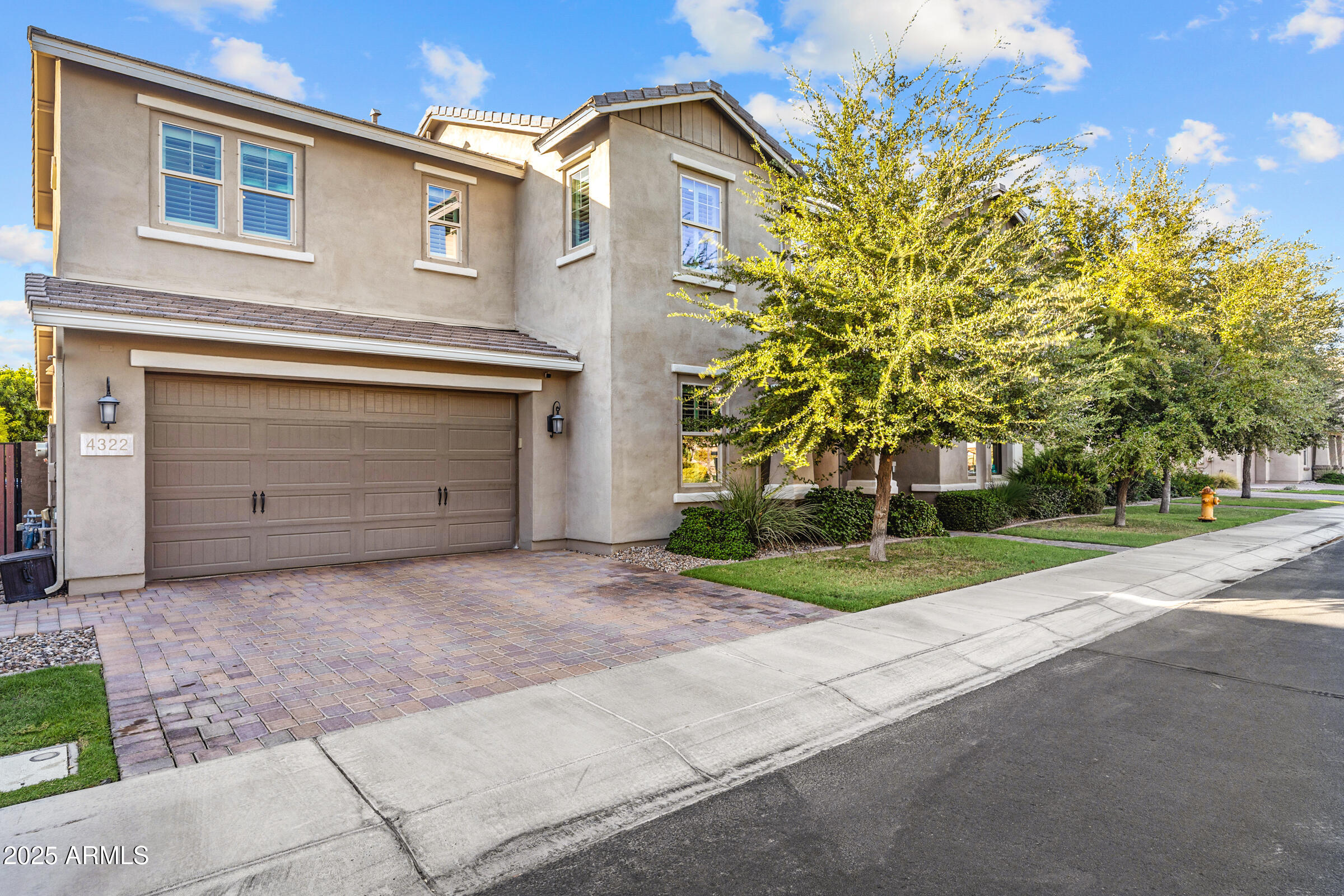 4322 S GARDENIA Drive