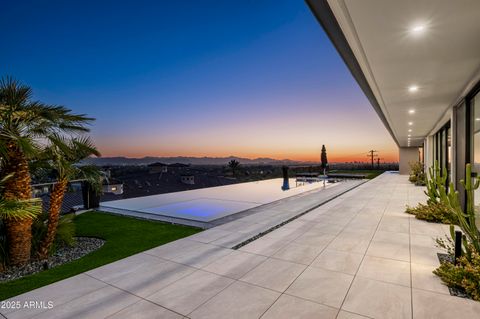 4725 N 56TH Street Phoenix AZ 85018