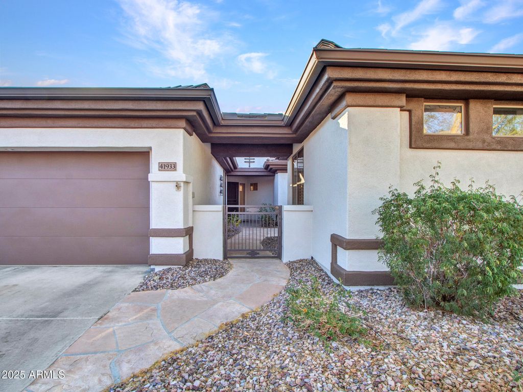 Photo of 41933 N Crooked Stick Road, Anthem, AZ 85086 (MLS # 6907326)
