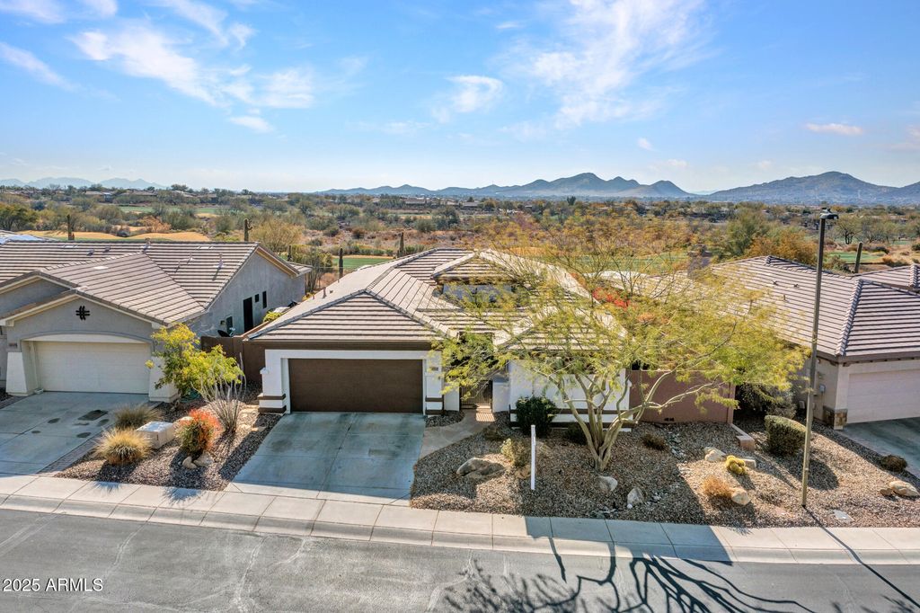 Photo of 41933 N Crooked Stick Road, Anthem, AZ 85086 (MLS # 6907326)