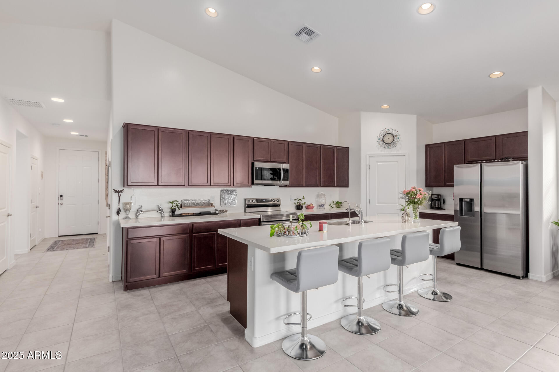 Casa Grande, Arizona 85122, United States, 3 Bedrooms Bedrooms, ,2 BathroomsBathrooms,Residential,Active,19947