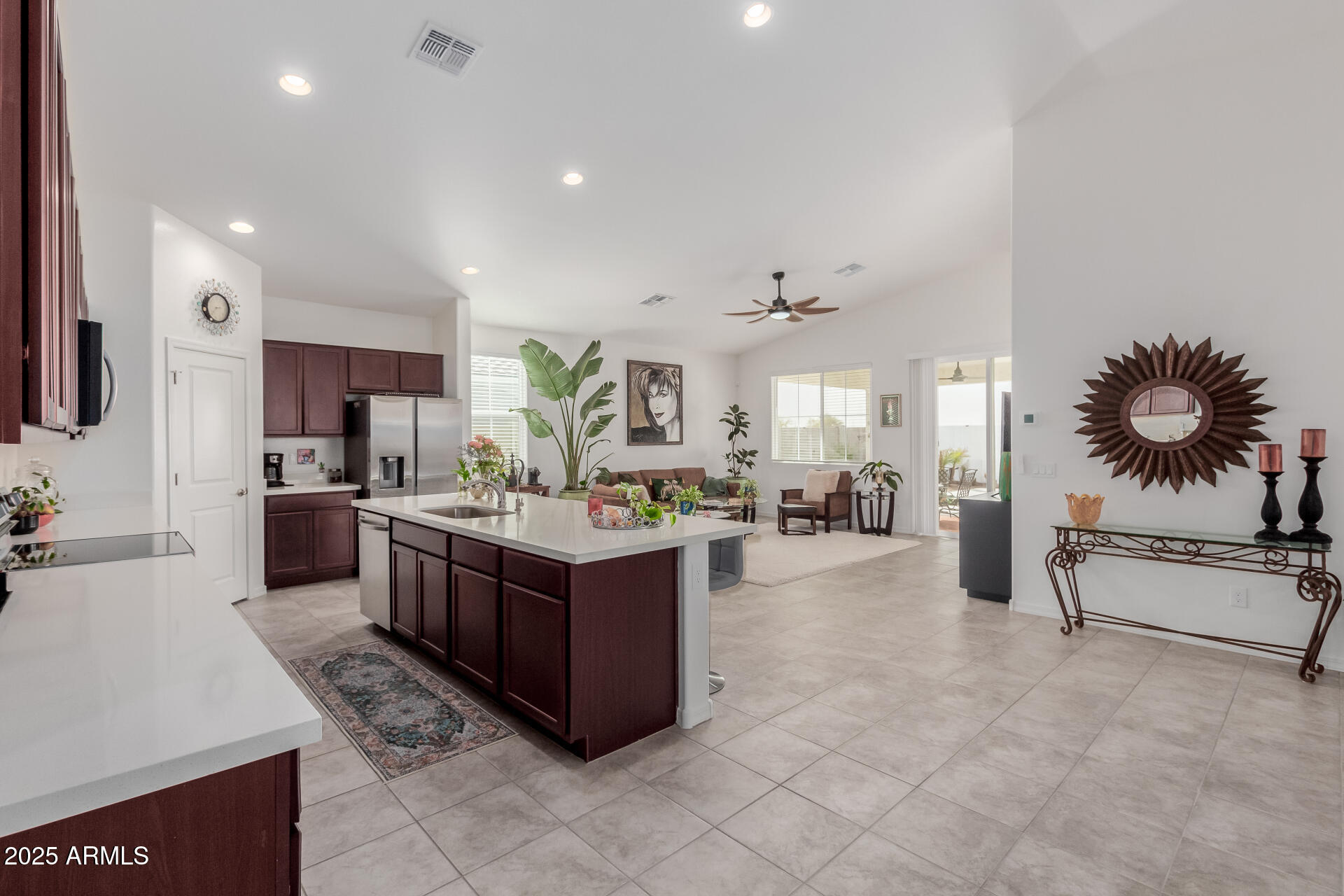 Casa Grande, Arizona 85122, United States, 3 Bedrooms Bedrooms, ,2 BathroomsBathrooms,Residential,Active,19947