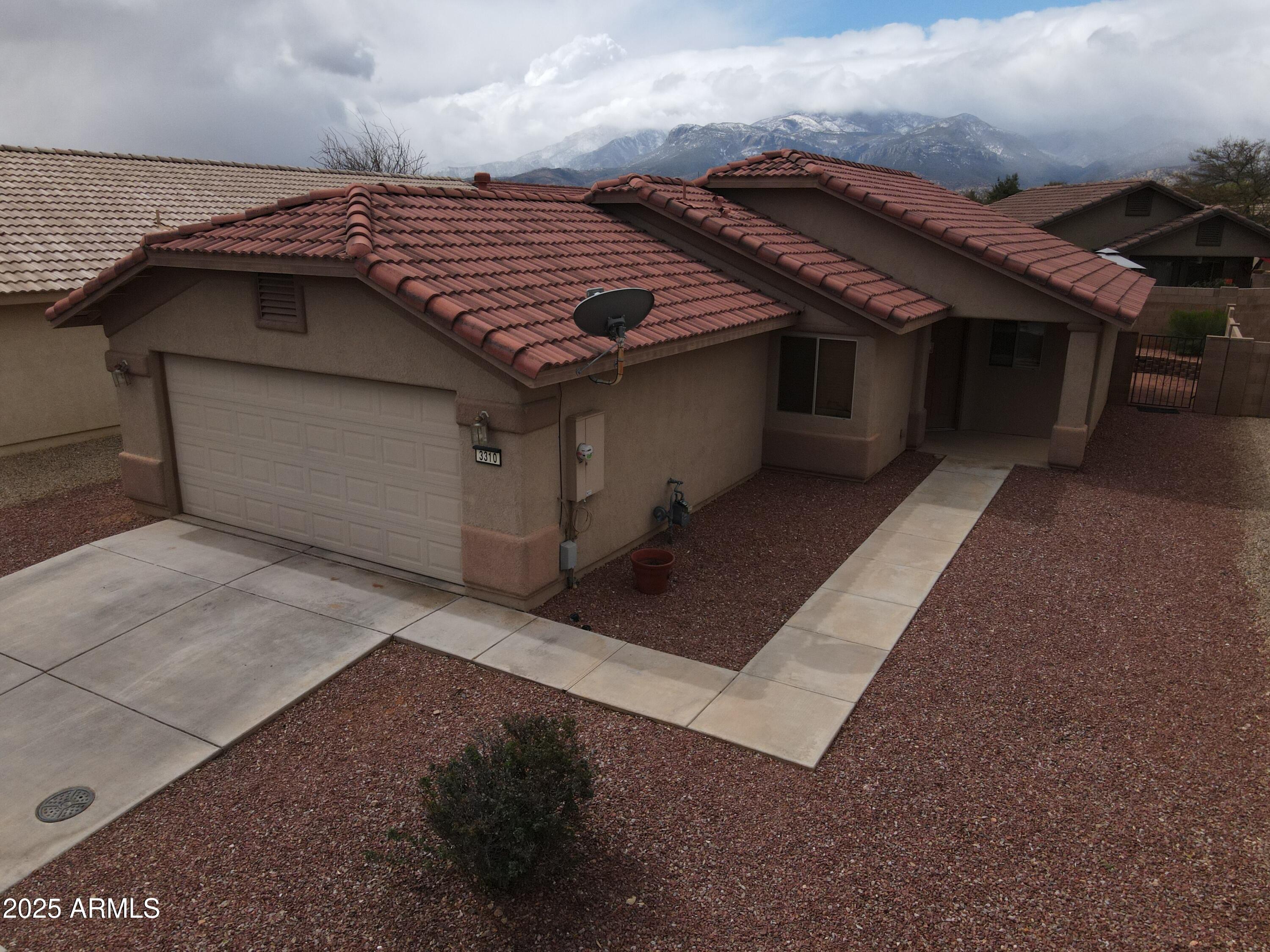 HOLIDAY AT PDS PHASE 3 AMENDED - Residential Lease
