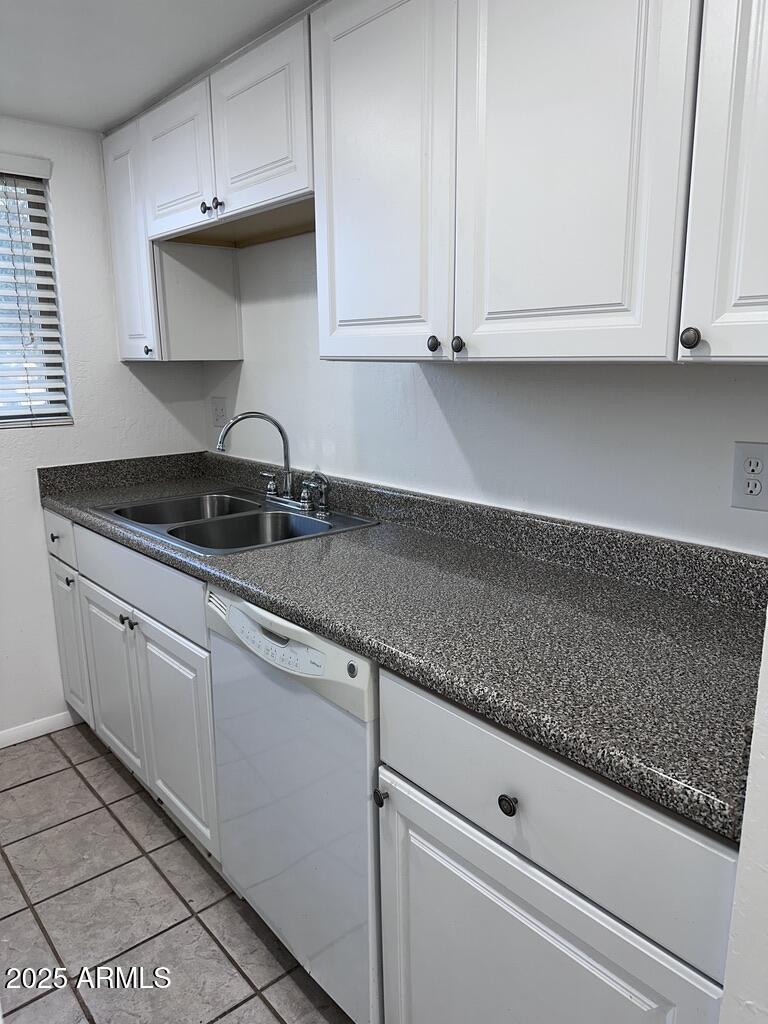 8502 N CENTRAL Avenue 5