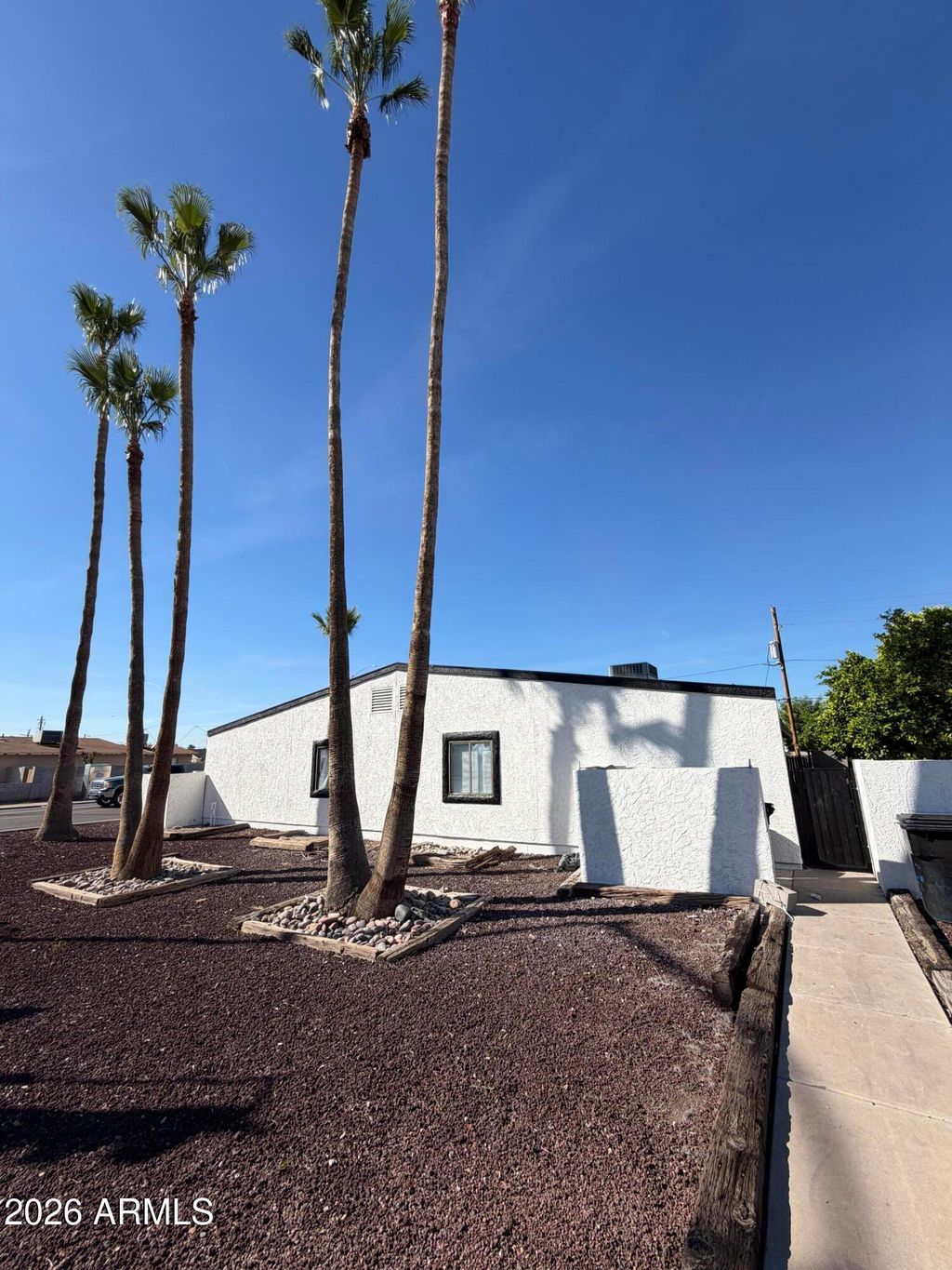 Photo of 82 W Southern Avenue, Mesa, AZ 85210 (MLS # 7000701)