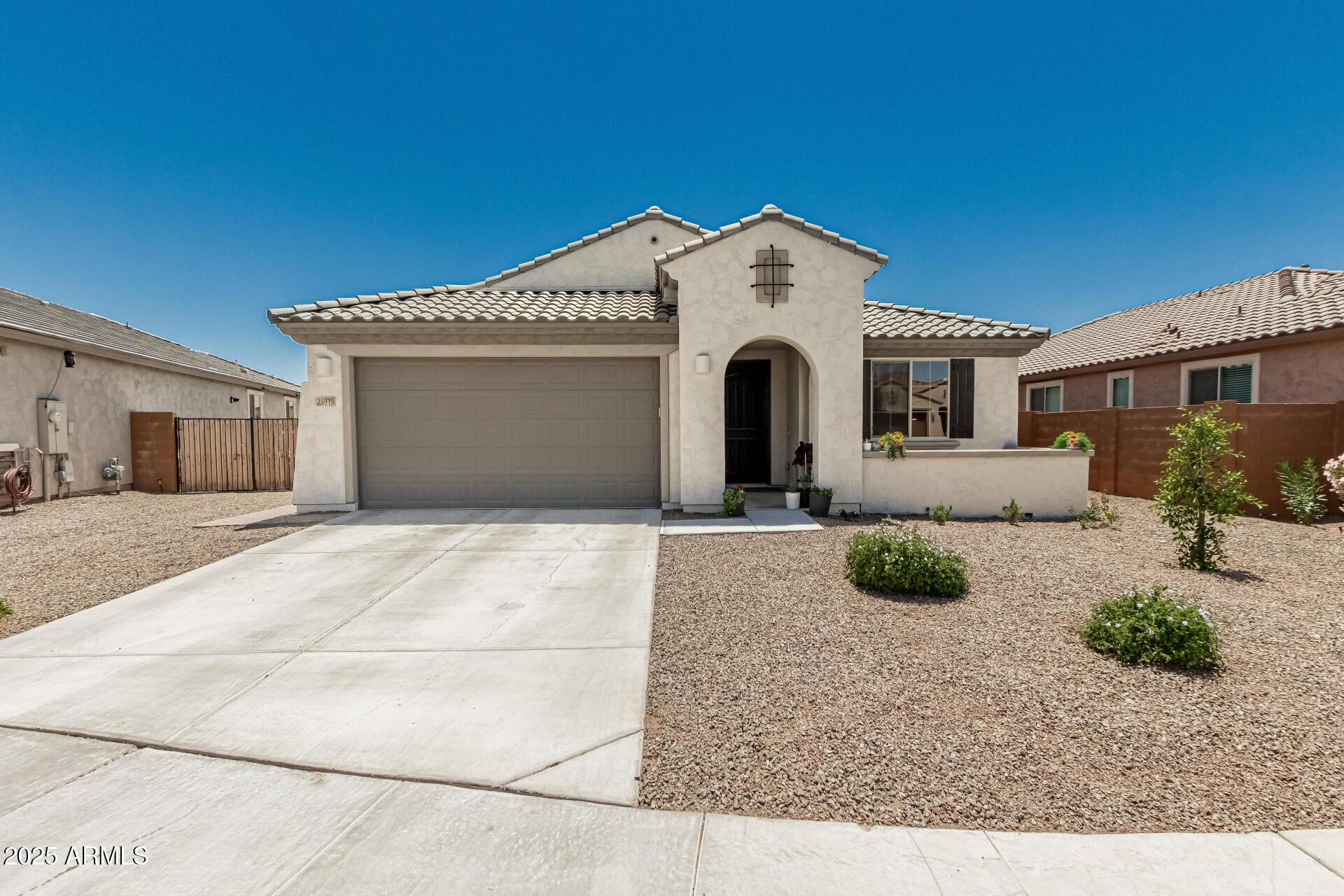 25915 W TINA Lane