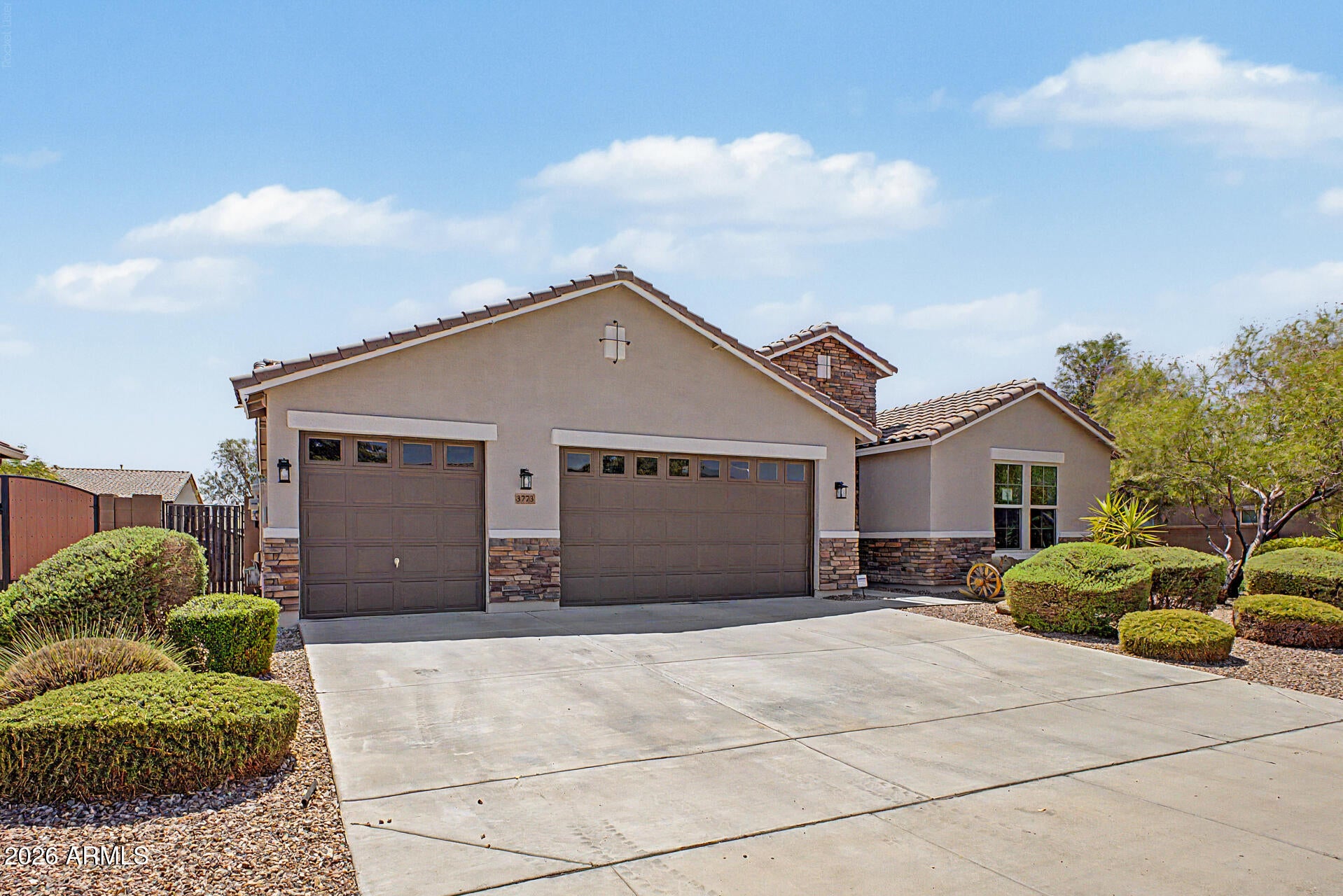 3773 W ABRAMS Drive