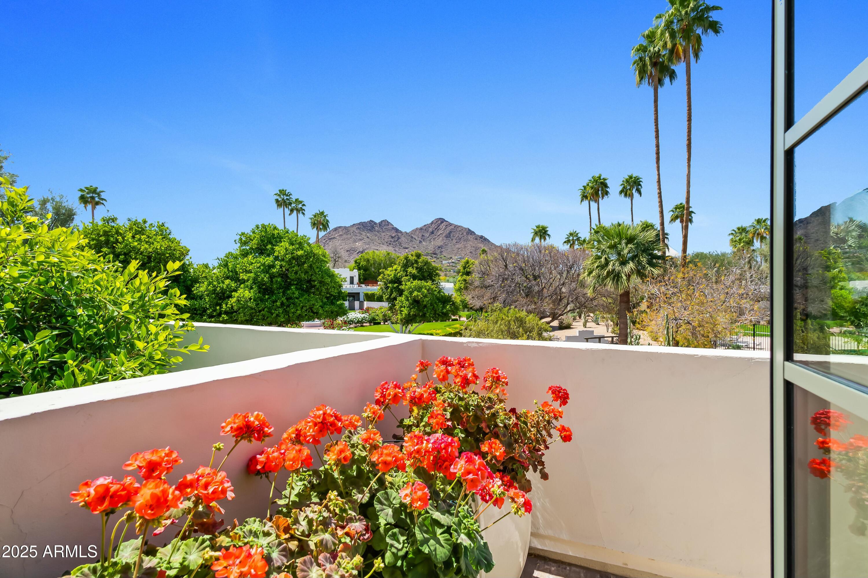 5101 N CASA BLANCA Drive 25