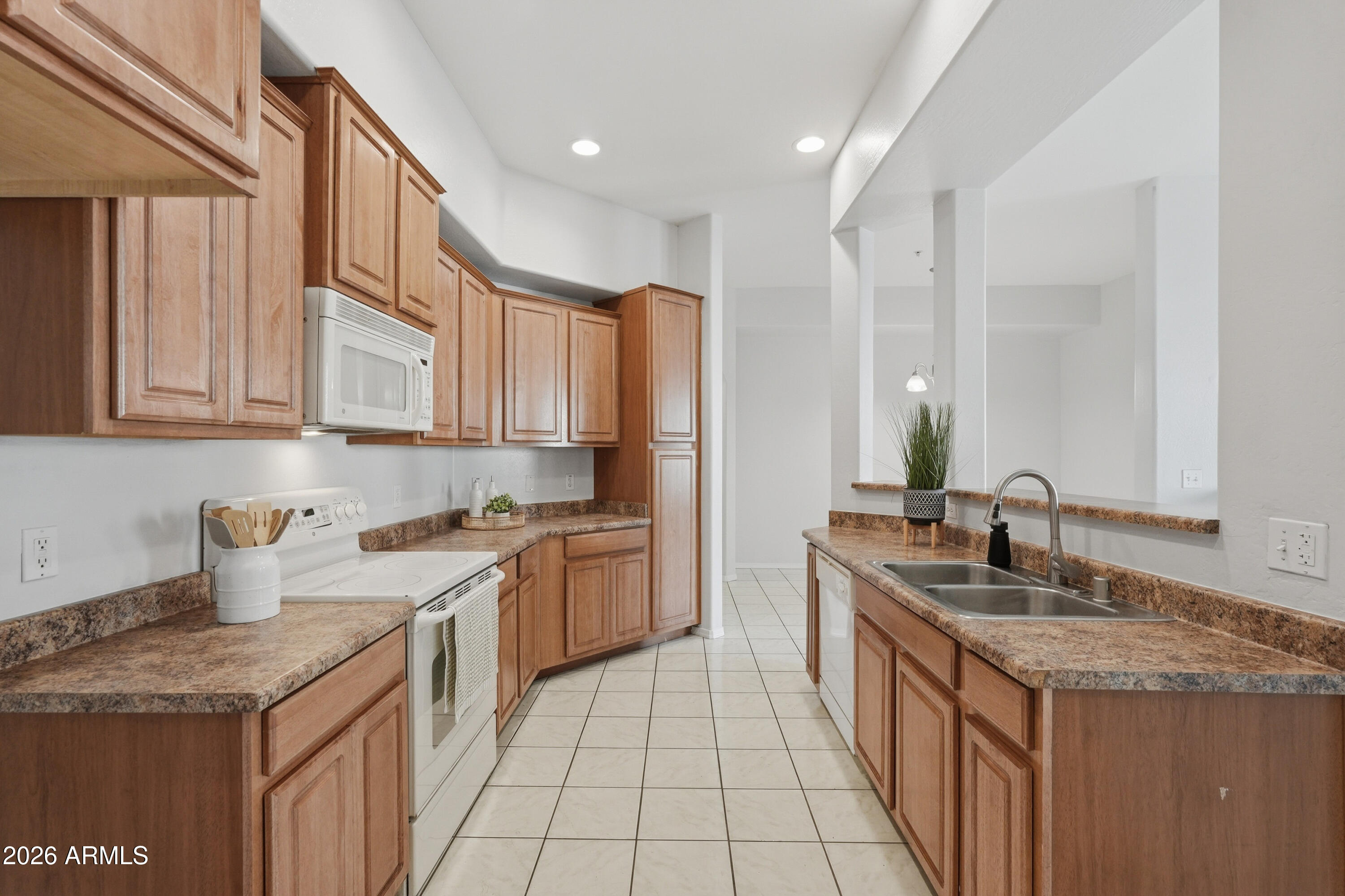 14575 W MOUNTAIN VIEW Boulevard 11101