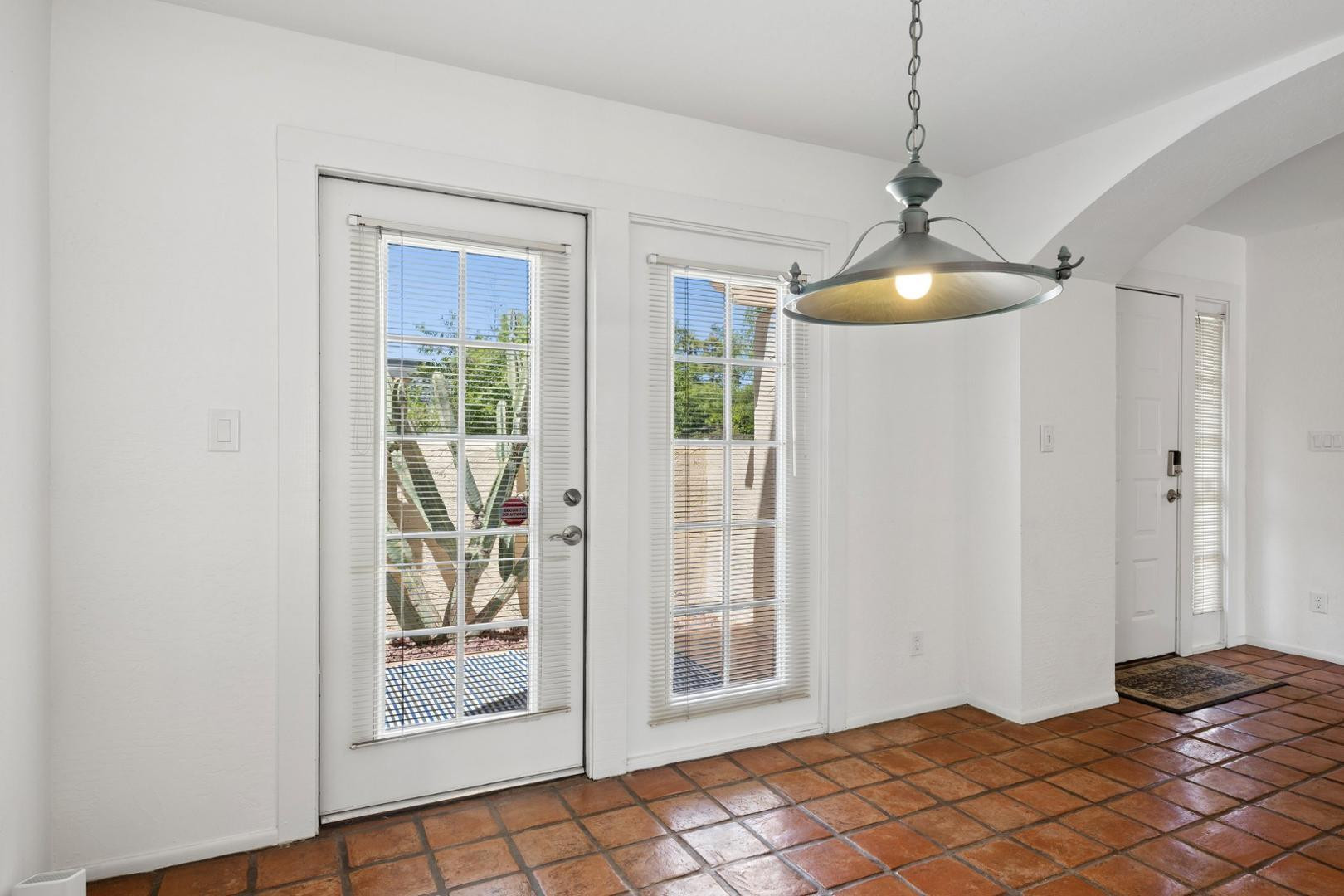 6150 N Scottsdale Road Unit 42