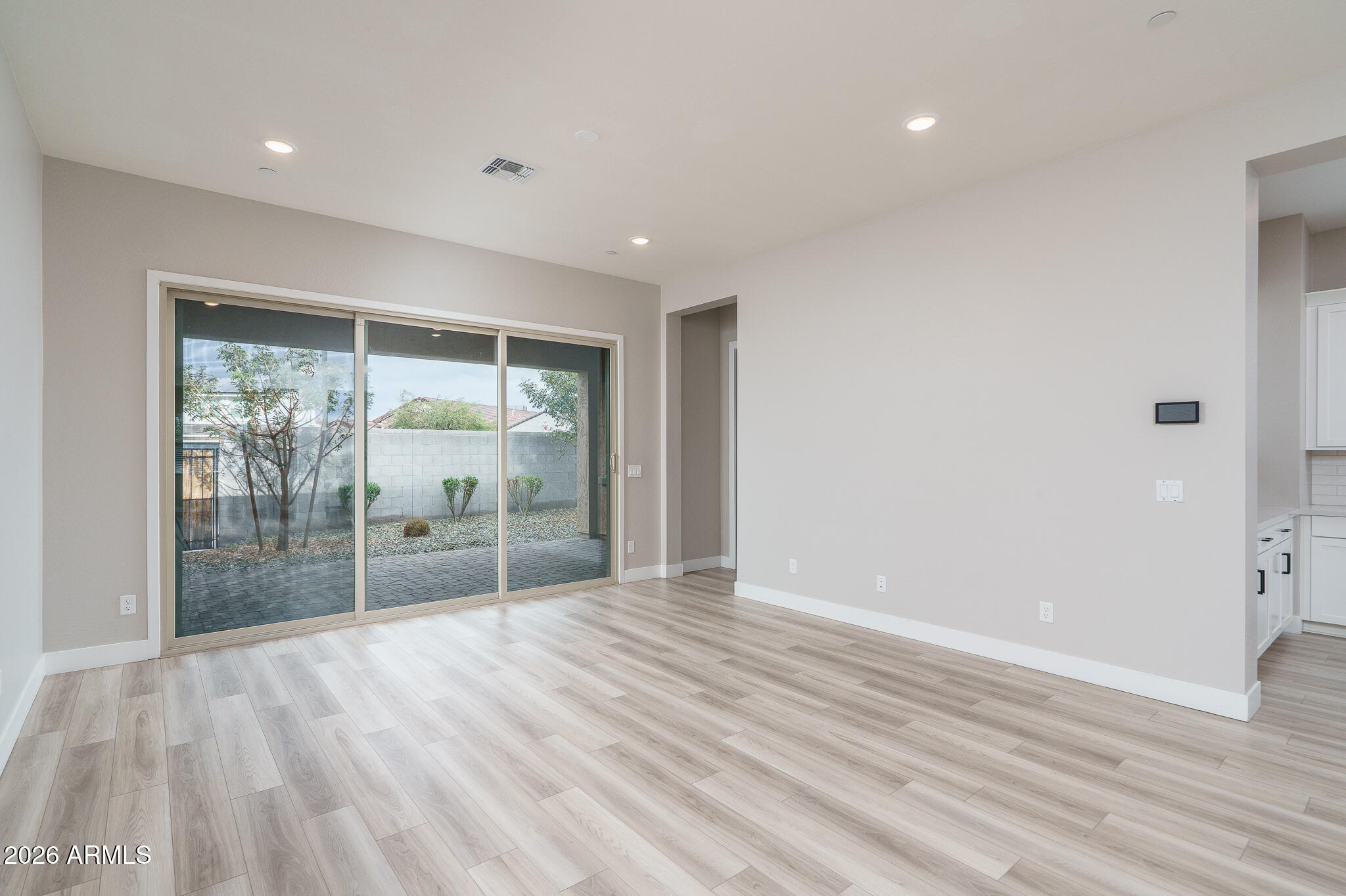 14058 W HUBBELL Street