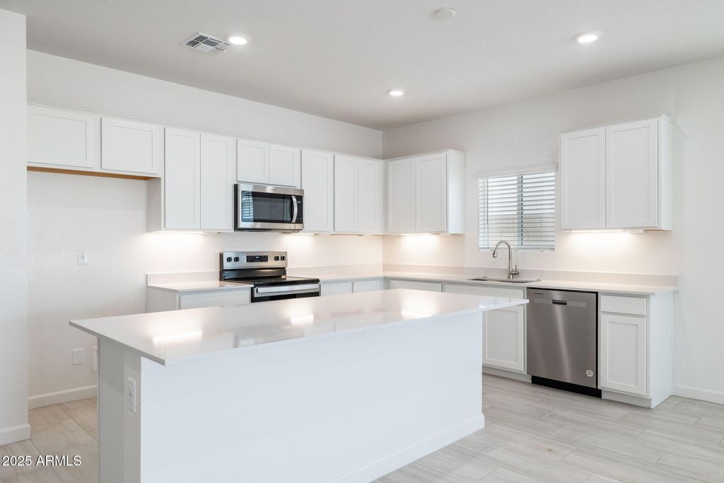 Photo of 25536 N 183rd Lane, Wittmann, AZ 85361 (MLS # 6935888)