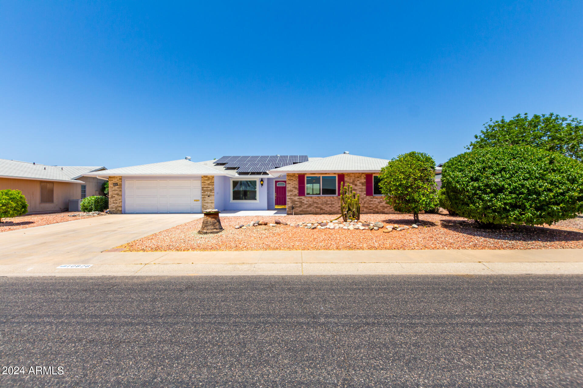 10826 W LOMA BLANCA Drive .