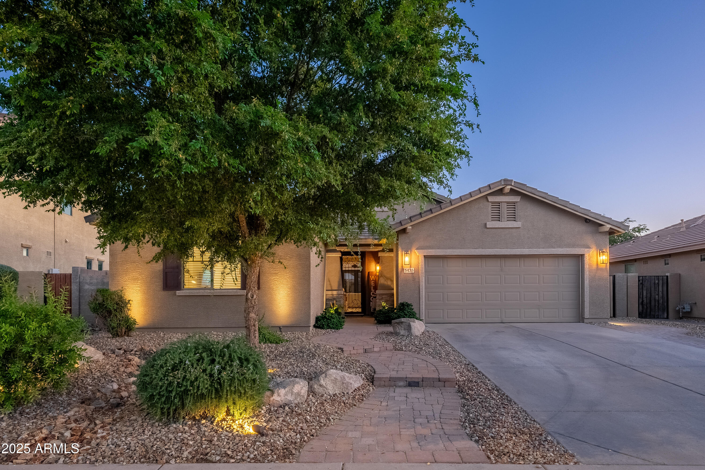 5435 W QUAIL TRACK Drive