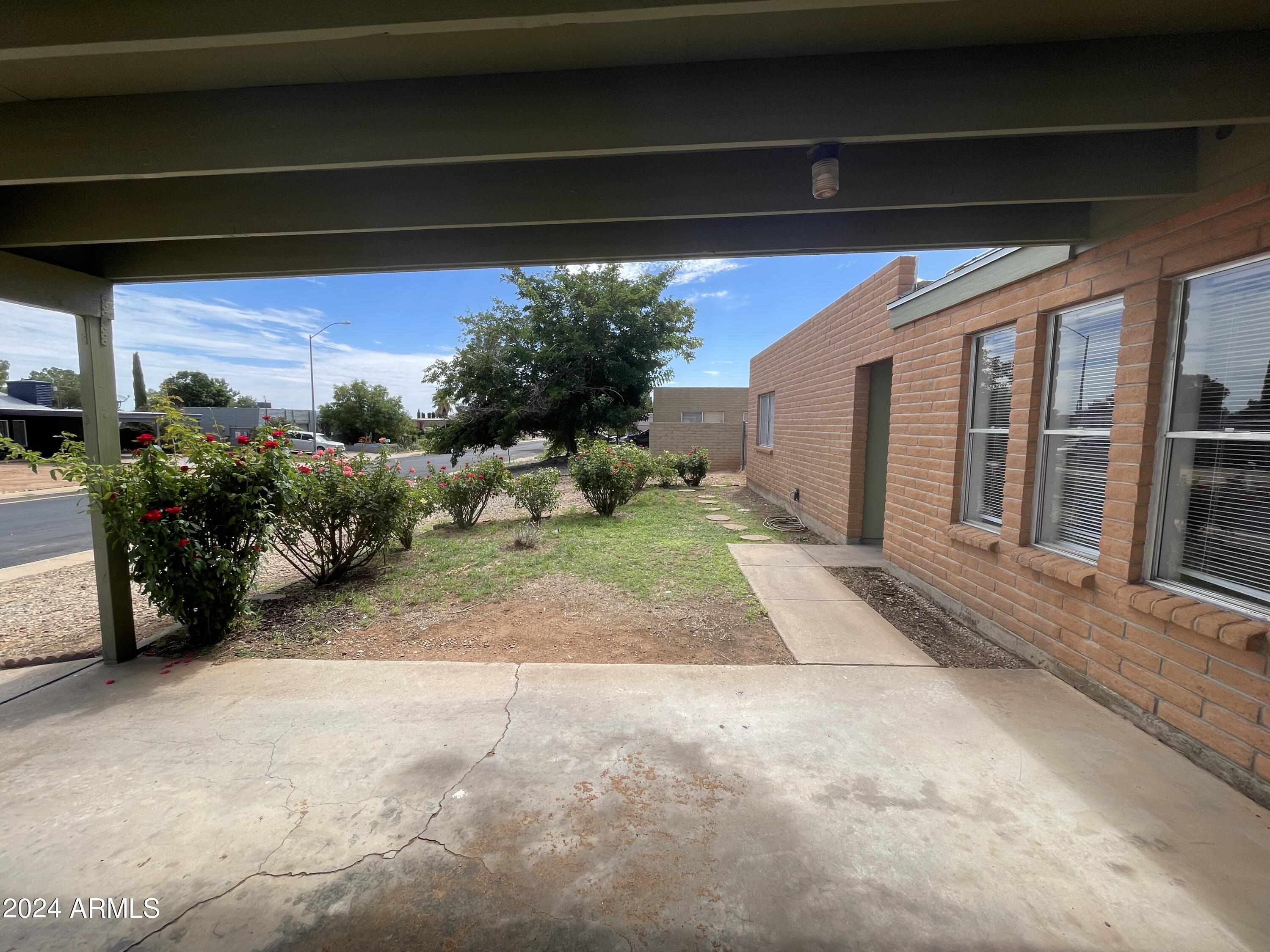 THE MEADOWS - Residential