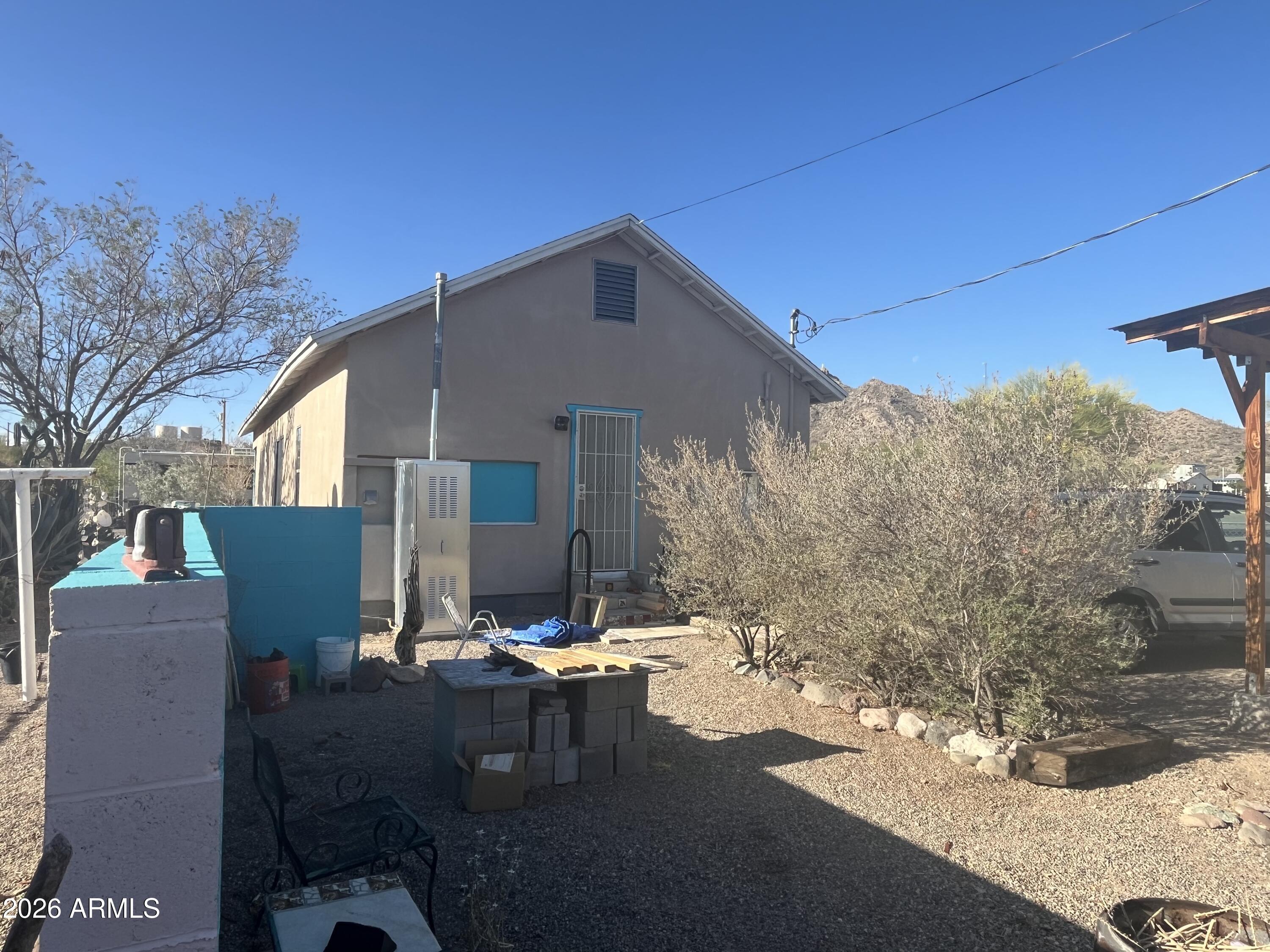 640 W ROCALLA Avenue