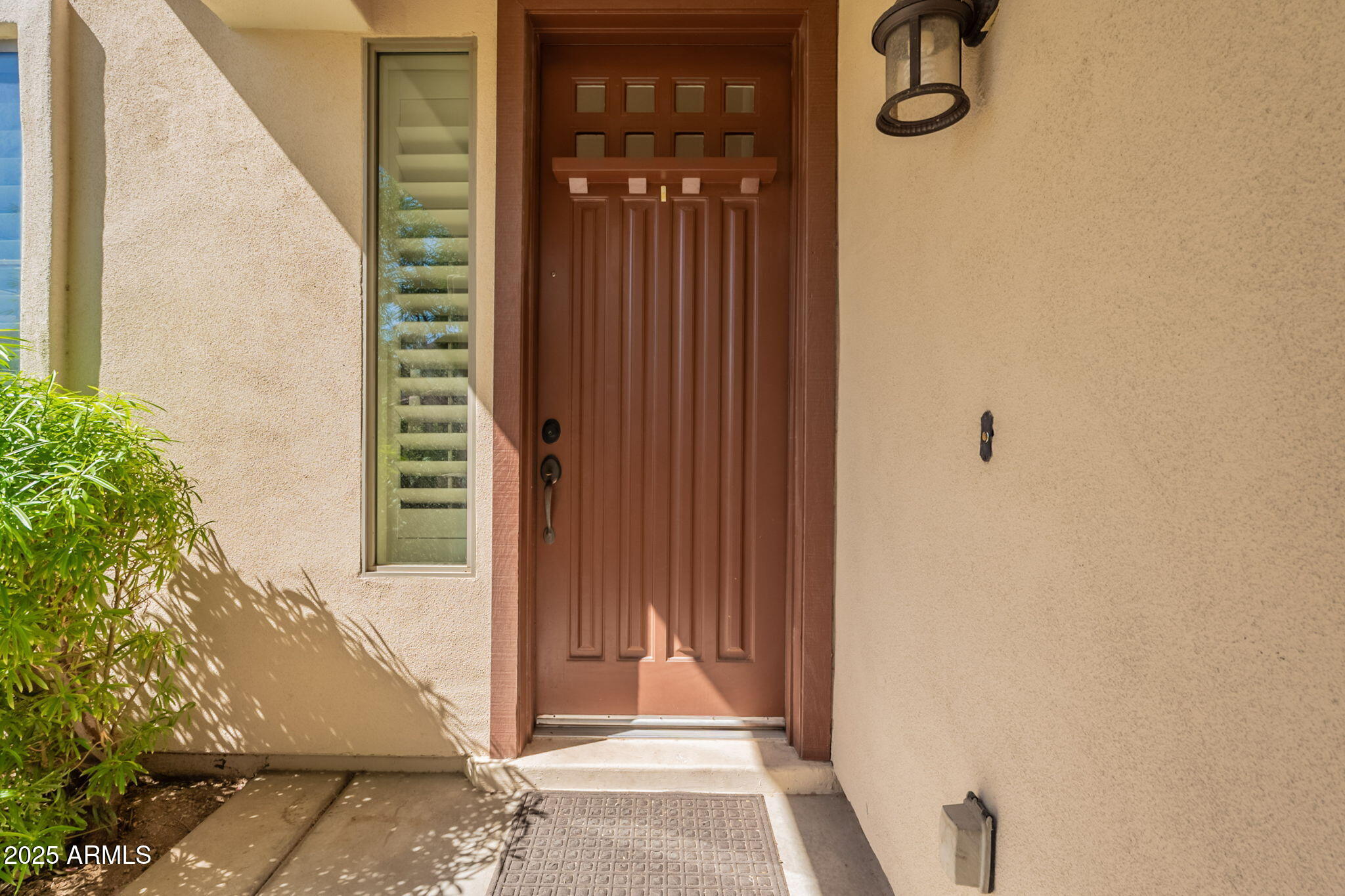 138 N 110TH Avenue