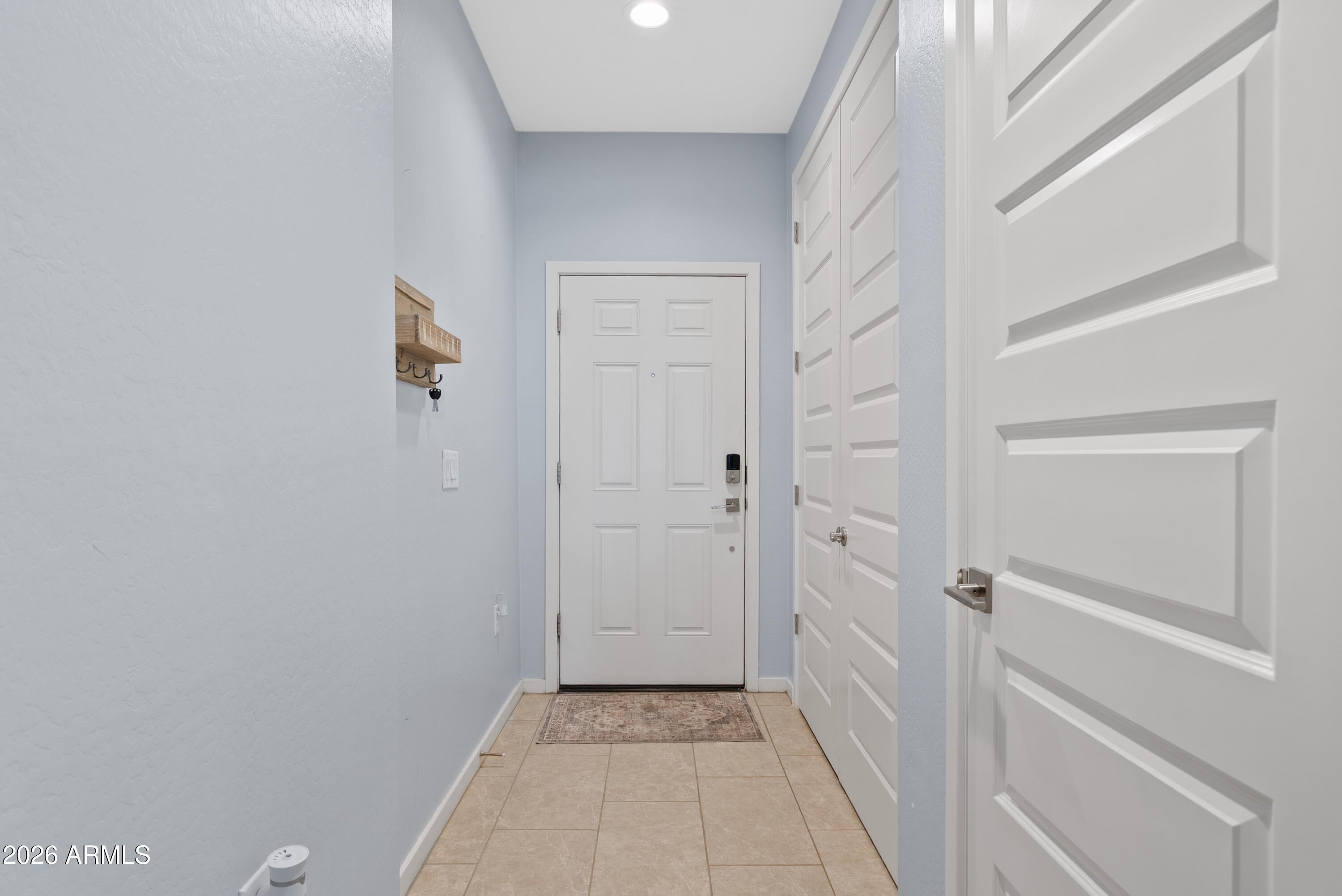 400 W CHASKA Trail